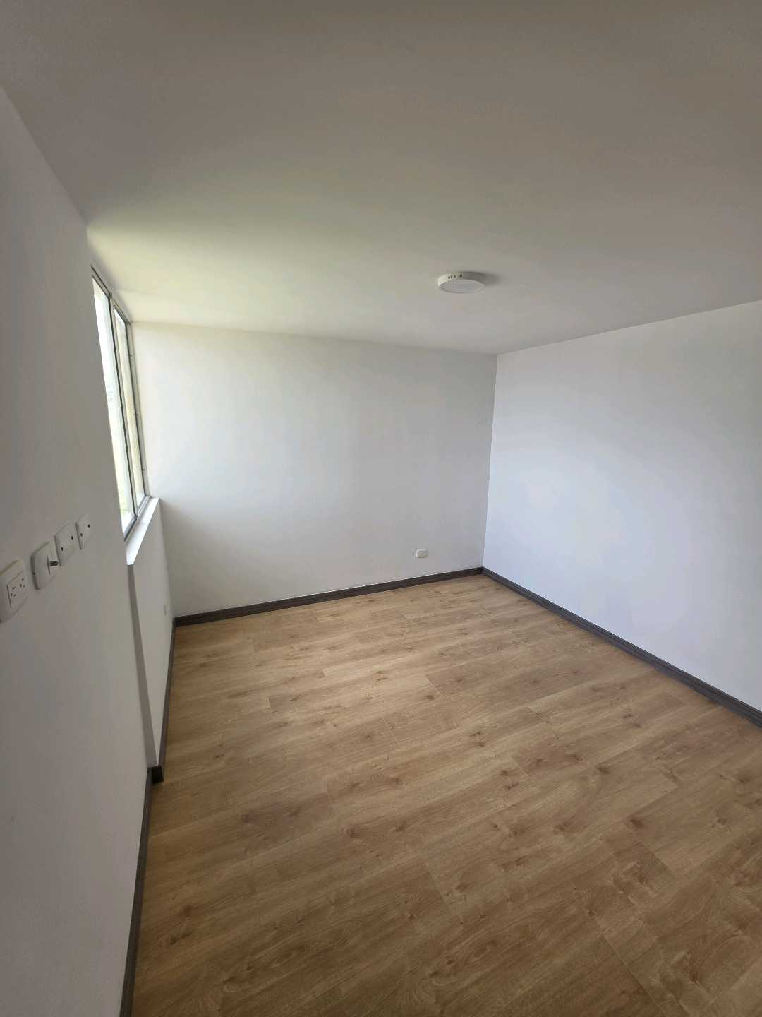 Arriendo apartamento calasanz