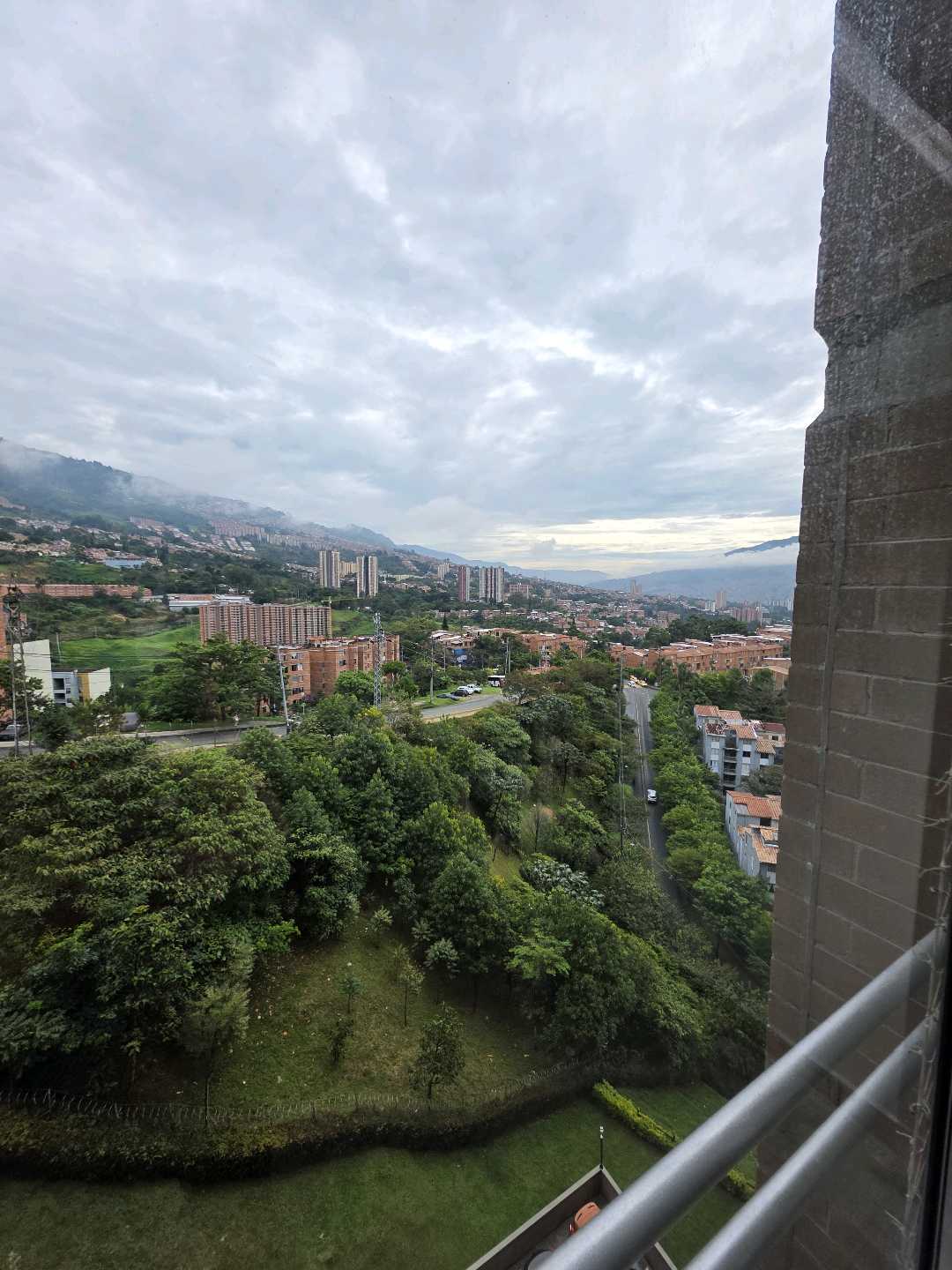 Arriendo apartamento calasanz