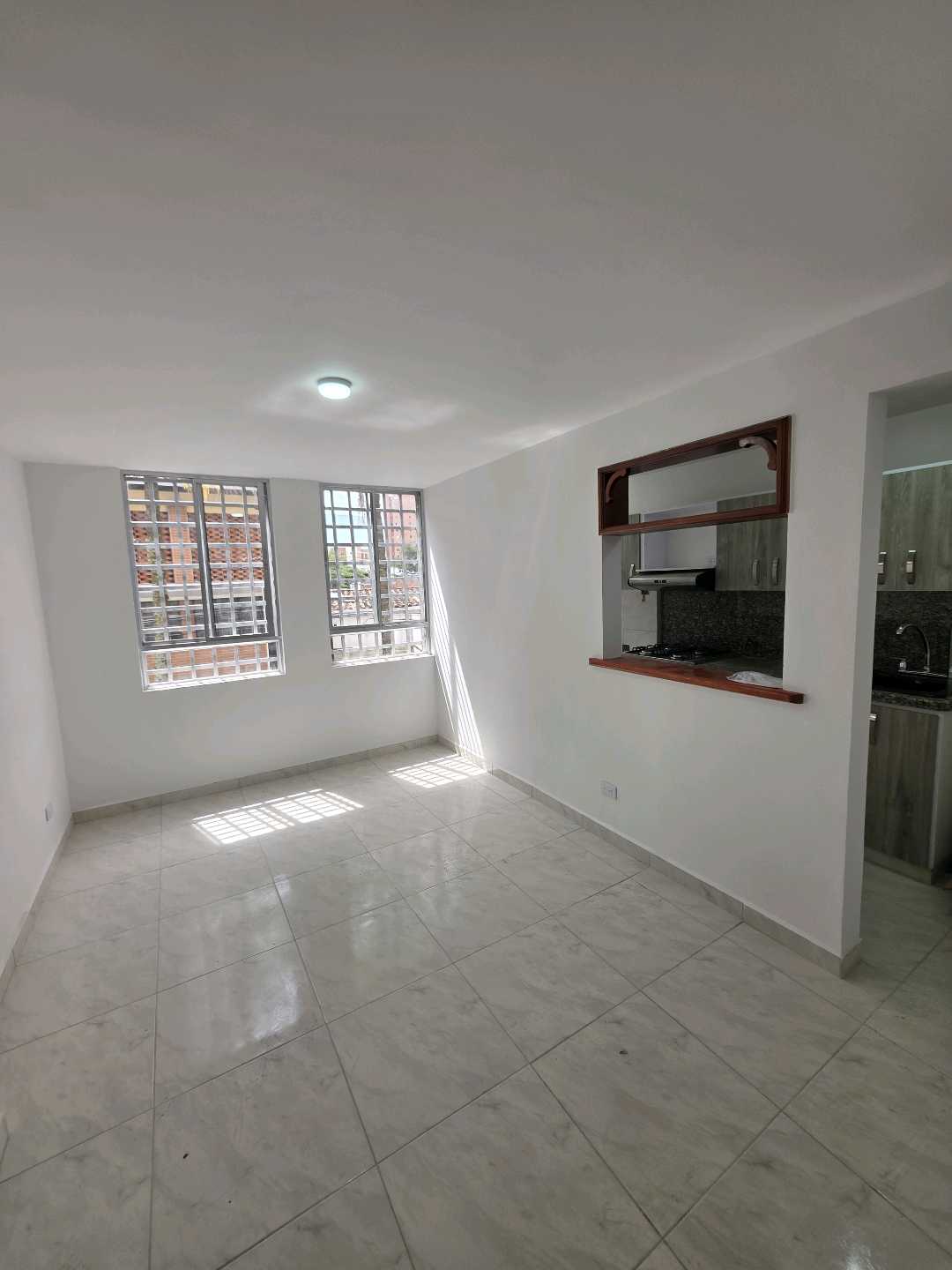 Arriendo apartamento calasanz
