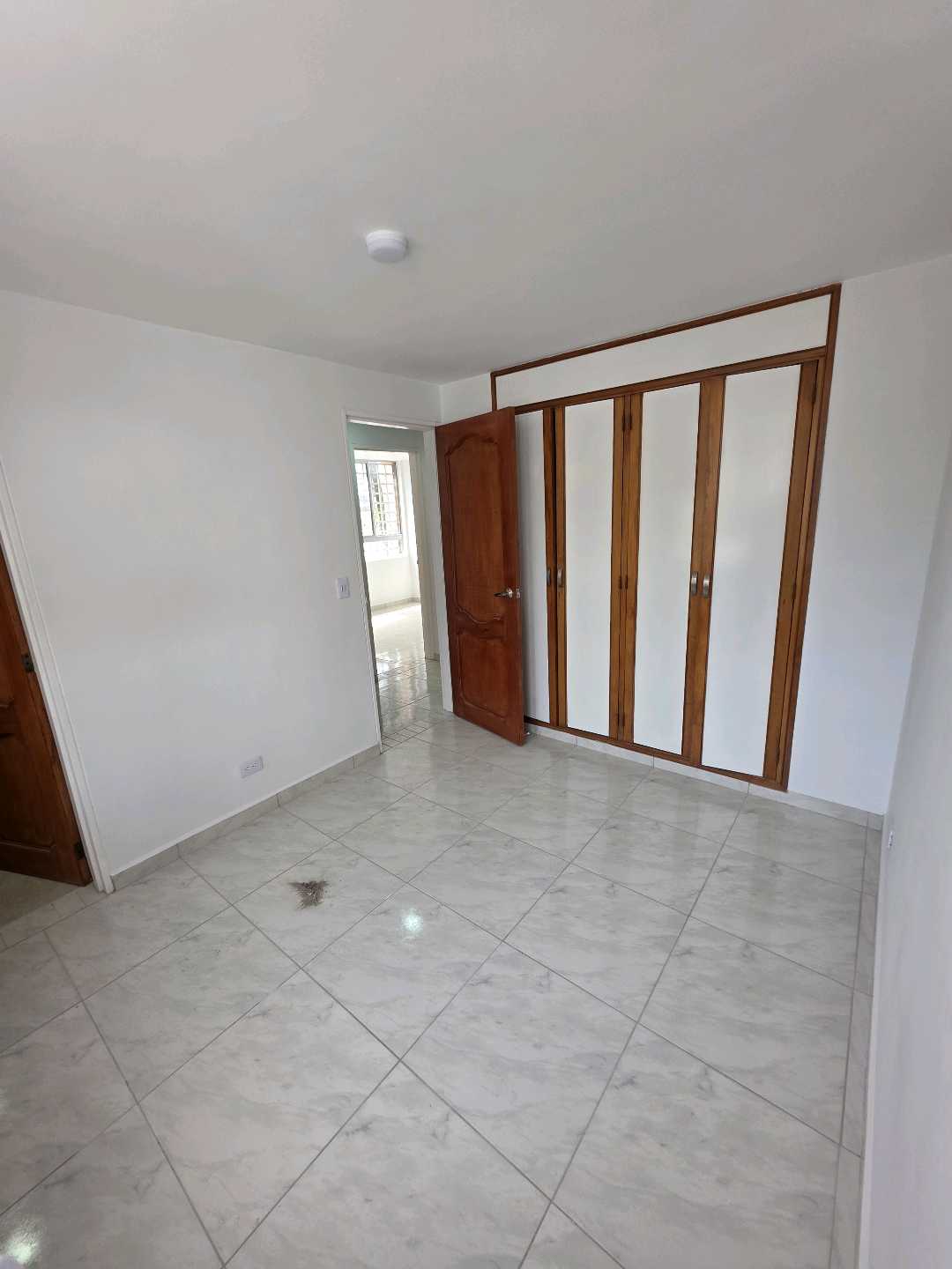 Arriendo apartamento calasanz