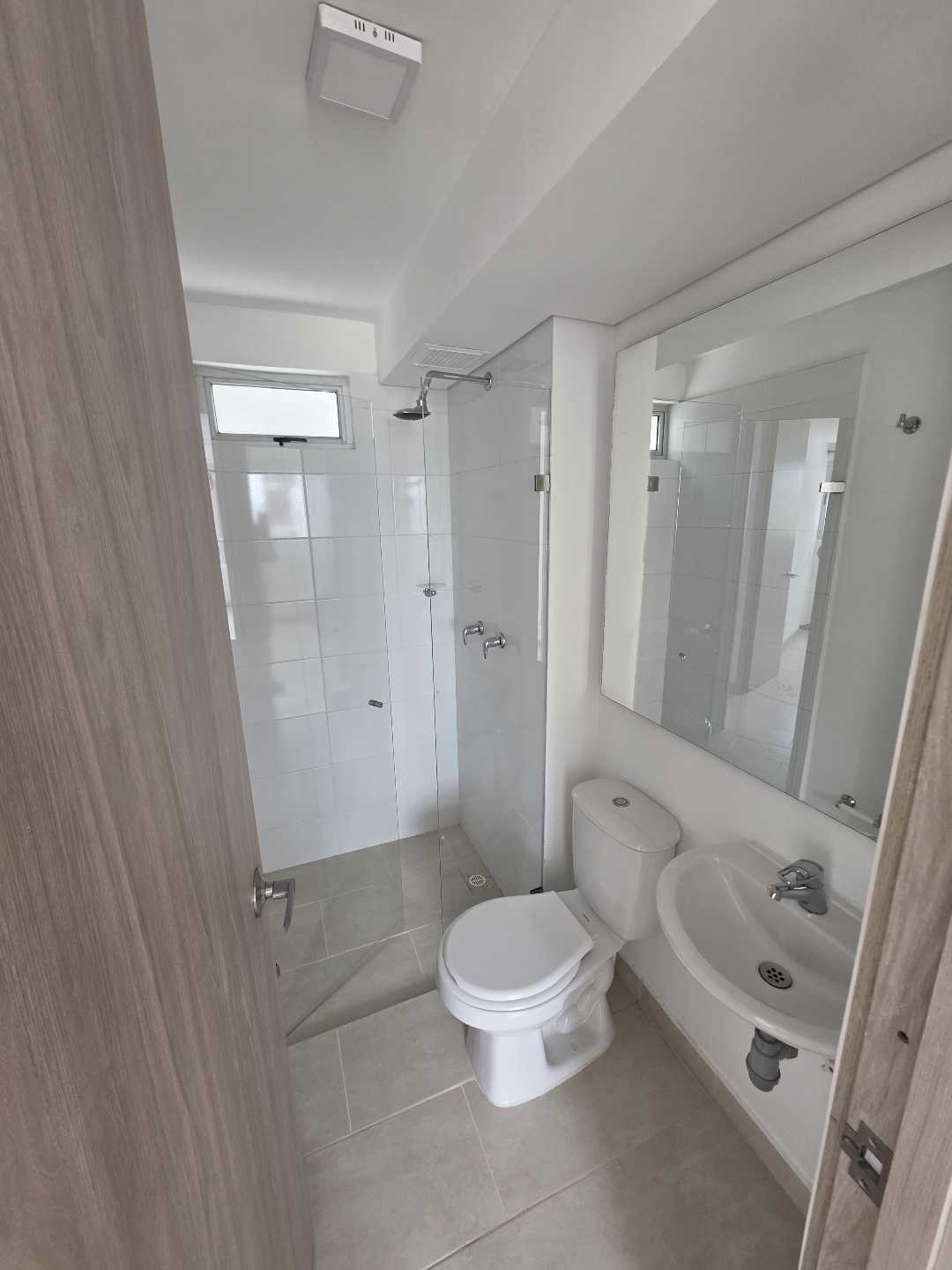 Arriendo apartamento calasanz