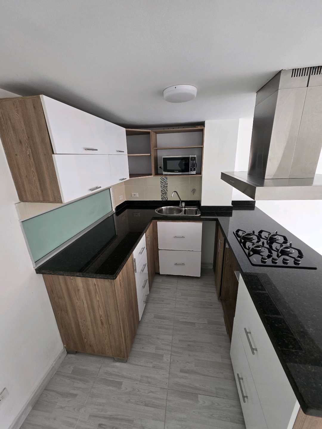 Arriendo apartamento castellana
