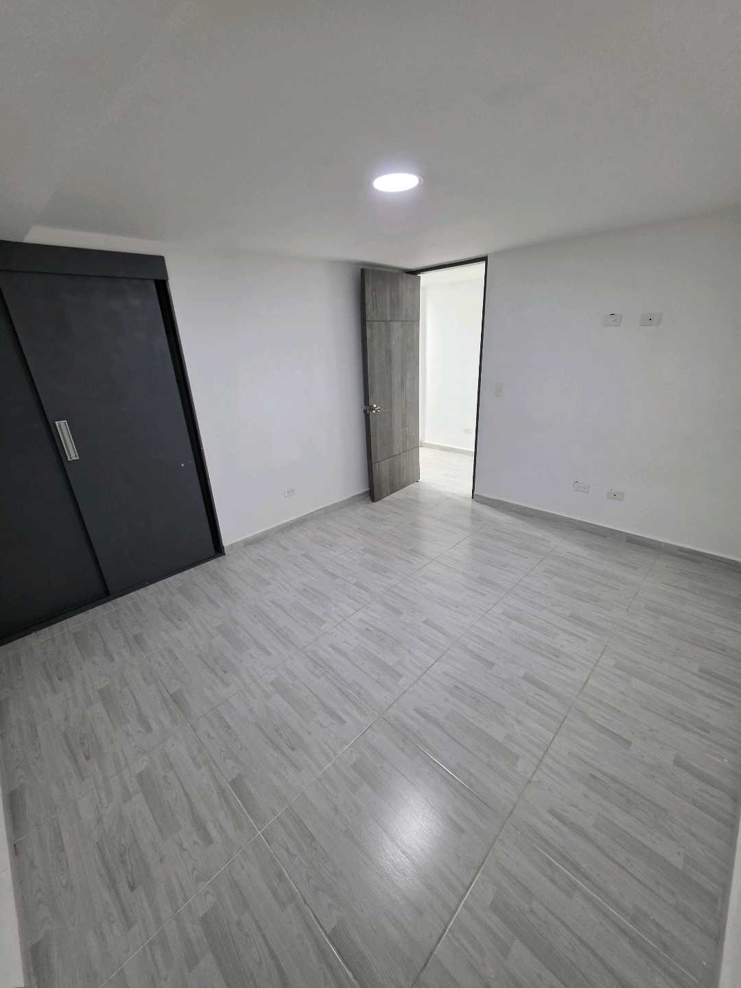 Arriendo apartamento castellana