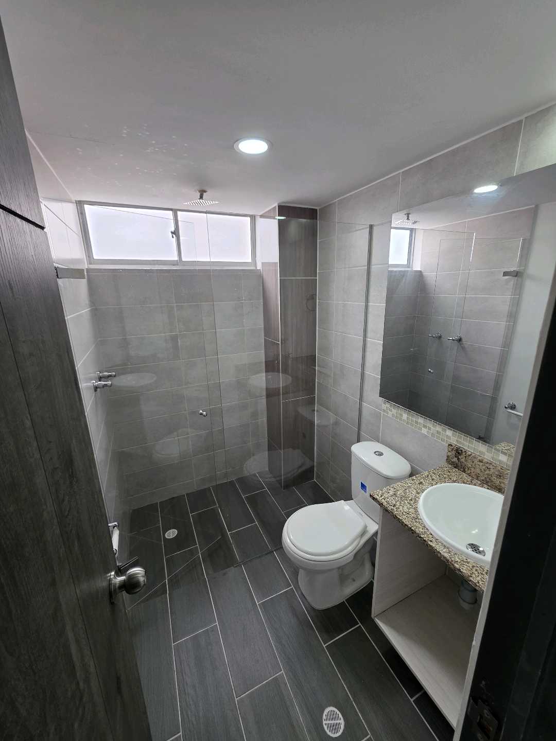 Arriendo apartamento castellana
