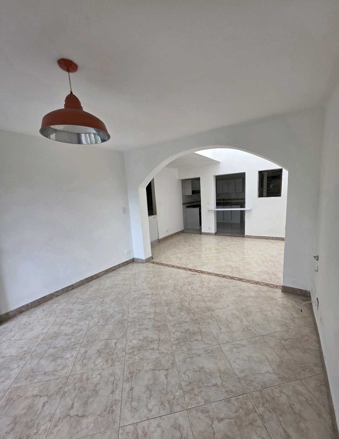 Arriendo apartamento castellana