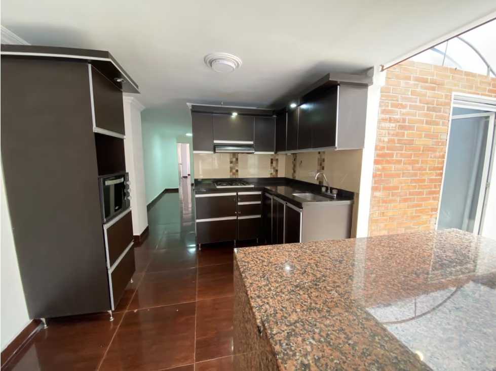 Arriendo apartamento castellana