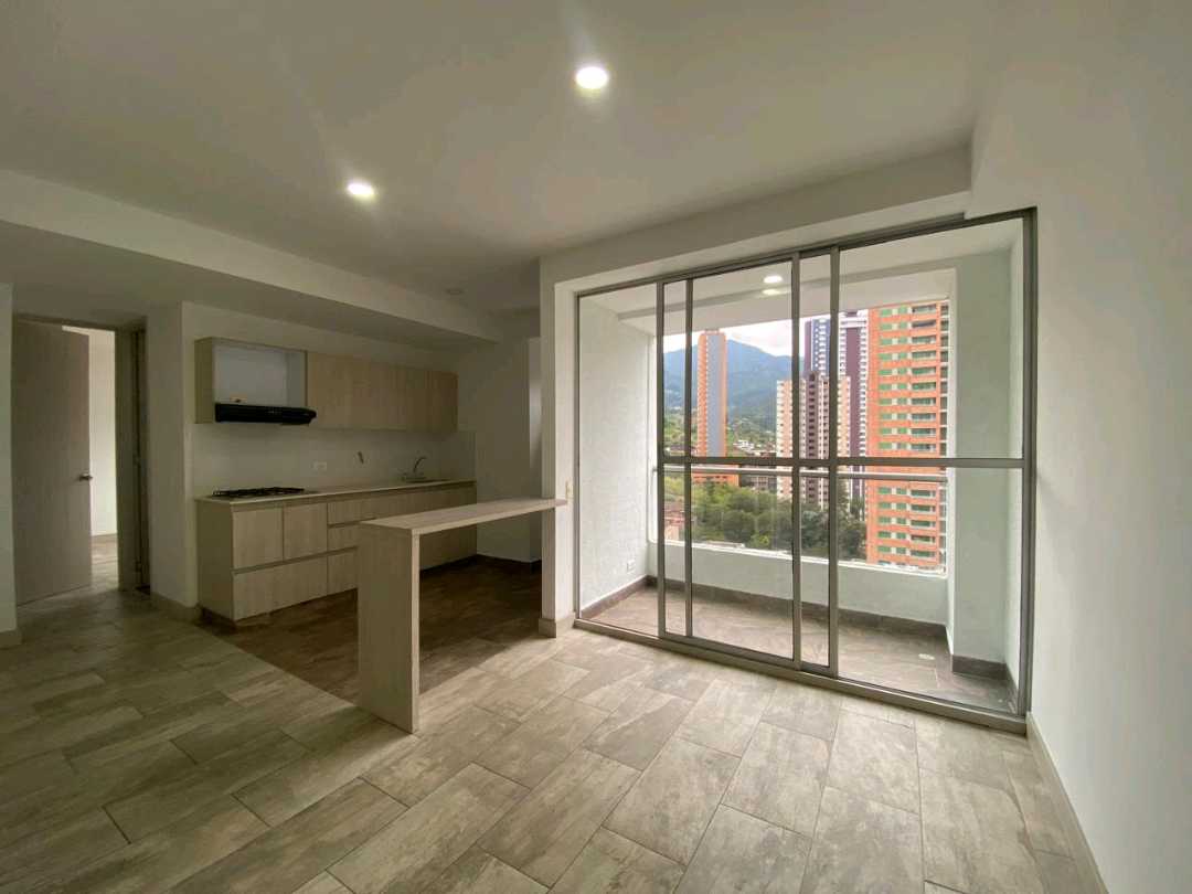 Apartamento con Vista Panorámica en Sabaneta - Cerca a Aves María