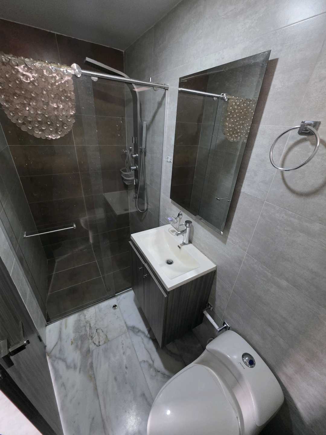Arriendo apartamento conquistadores
