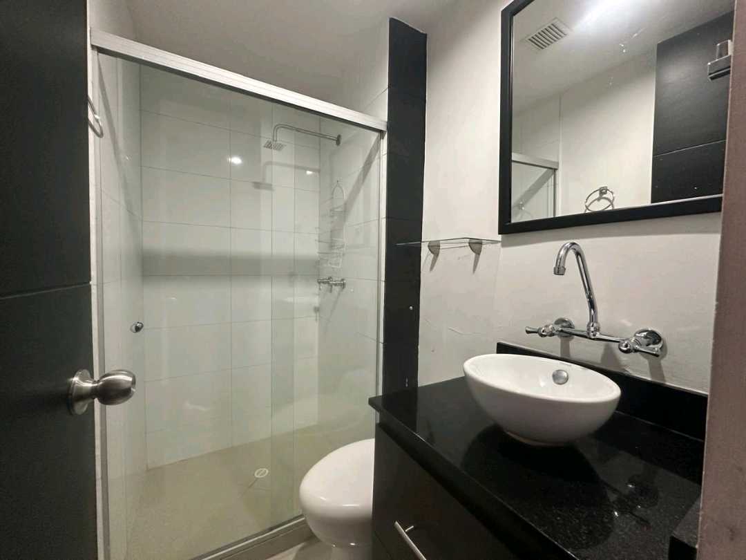 Arriendo apartamento duplex laureles