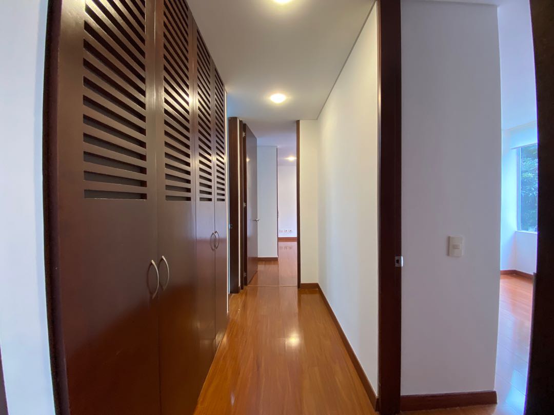 Arriendo apartamento en Bella Suiza