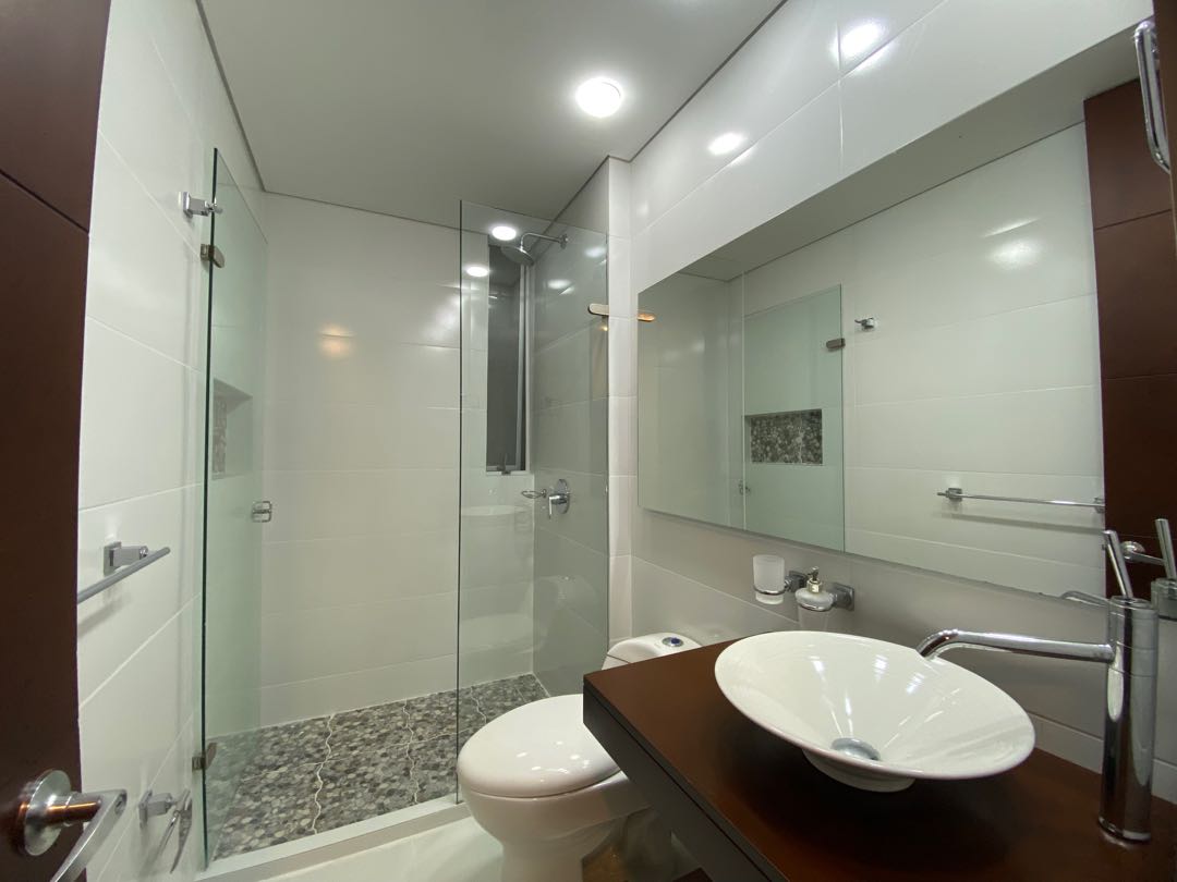 Arriendo apartamento en Bella Suiza
