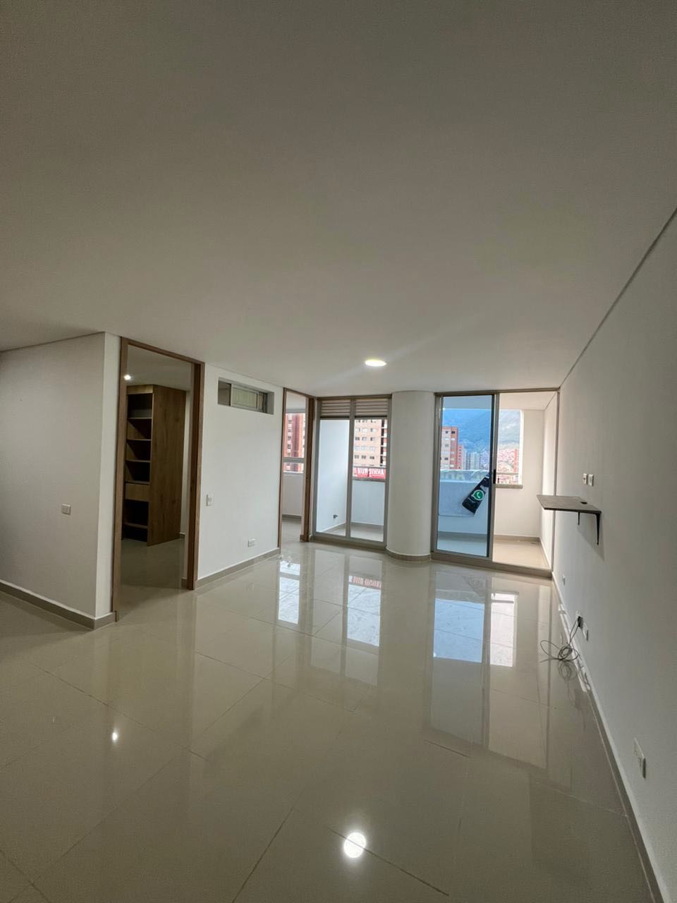 Arriendo apartamento en bello e obrero