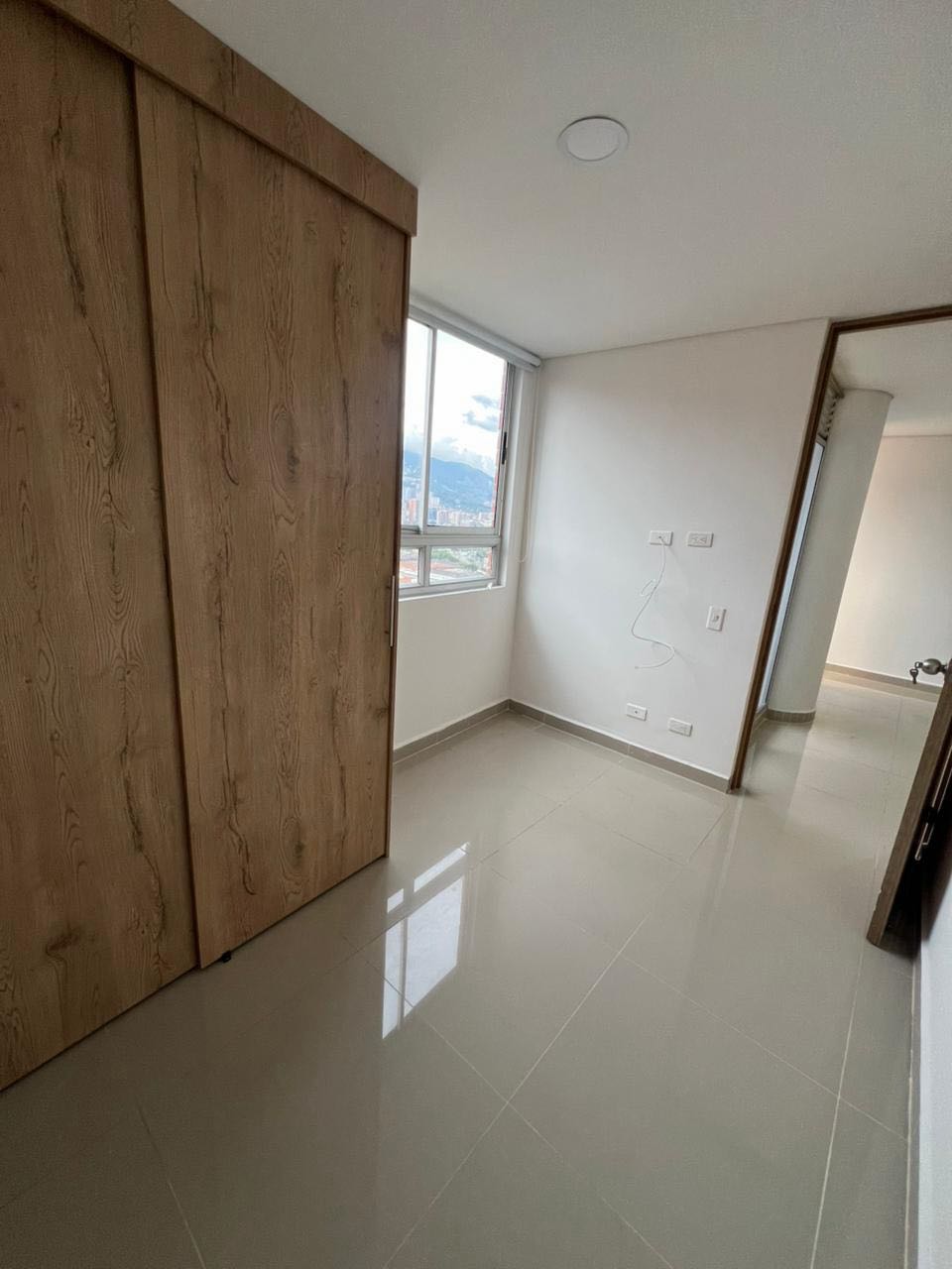 Arriendo apartamento en bello e obrero
