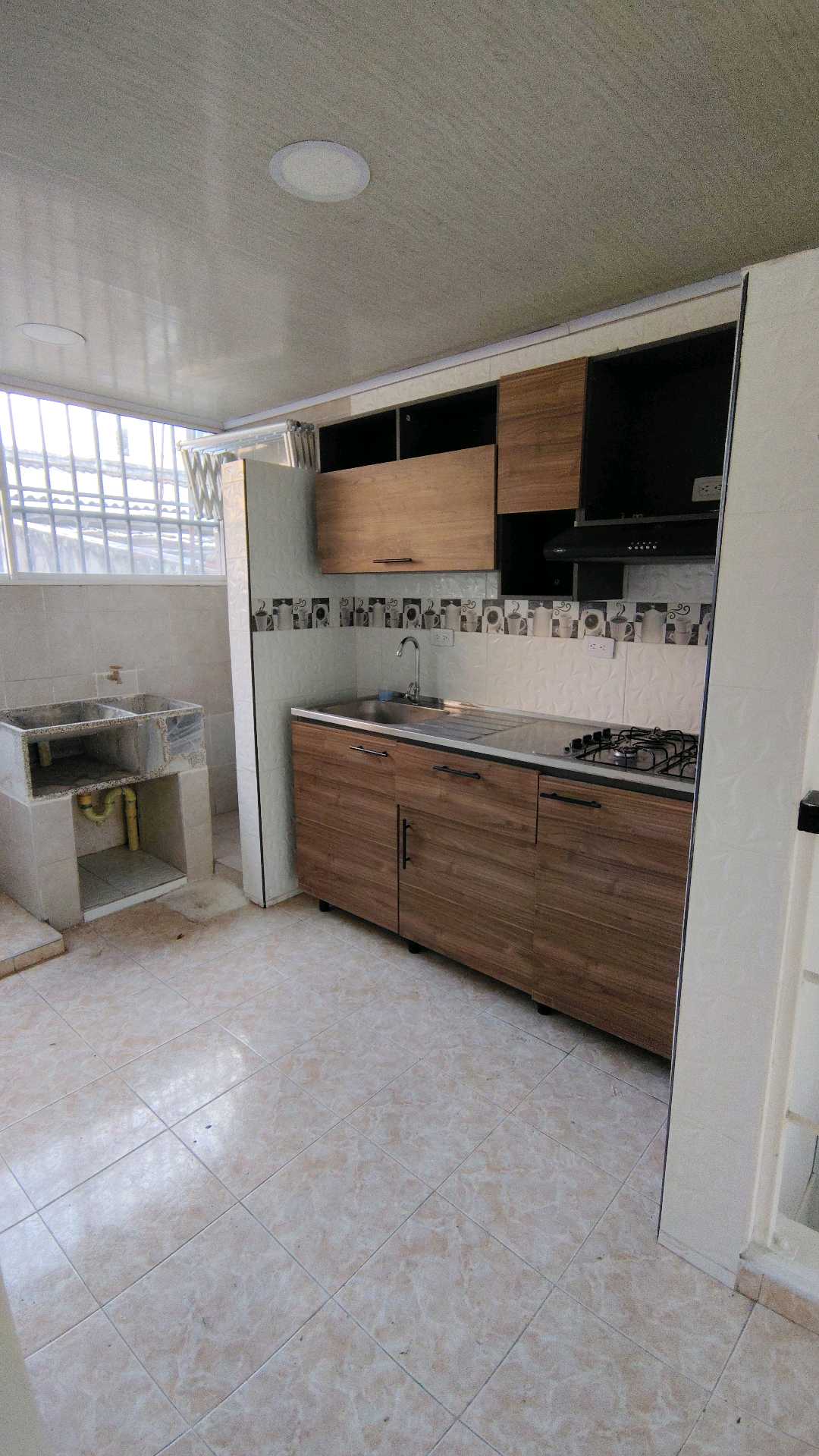 ARRIENDO APARTAMENTO AL SUR DE CALI BARRIO INGENIO 3 PISO