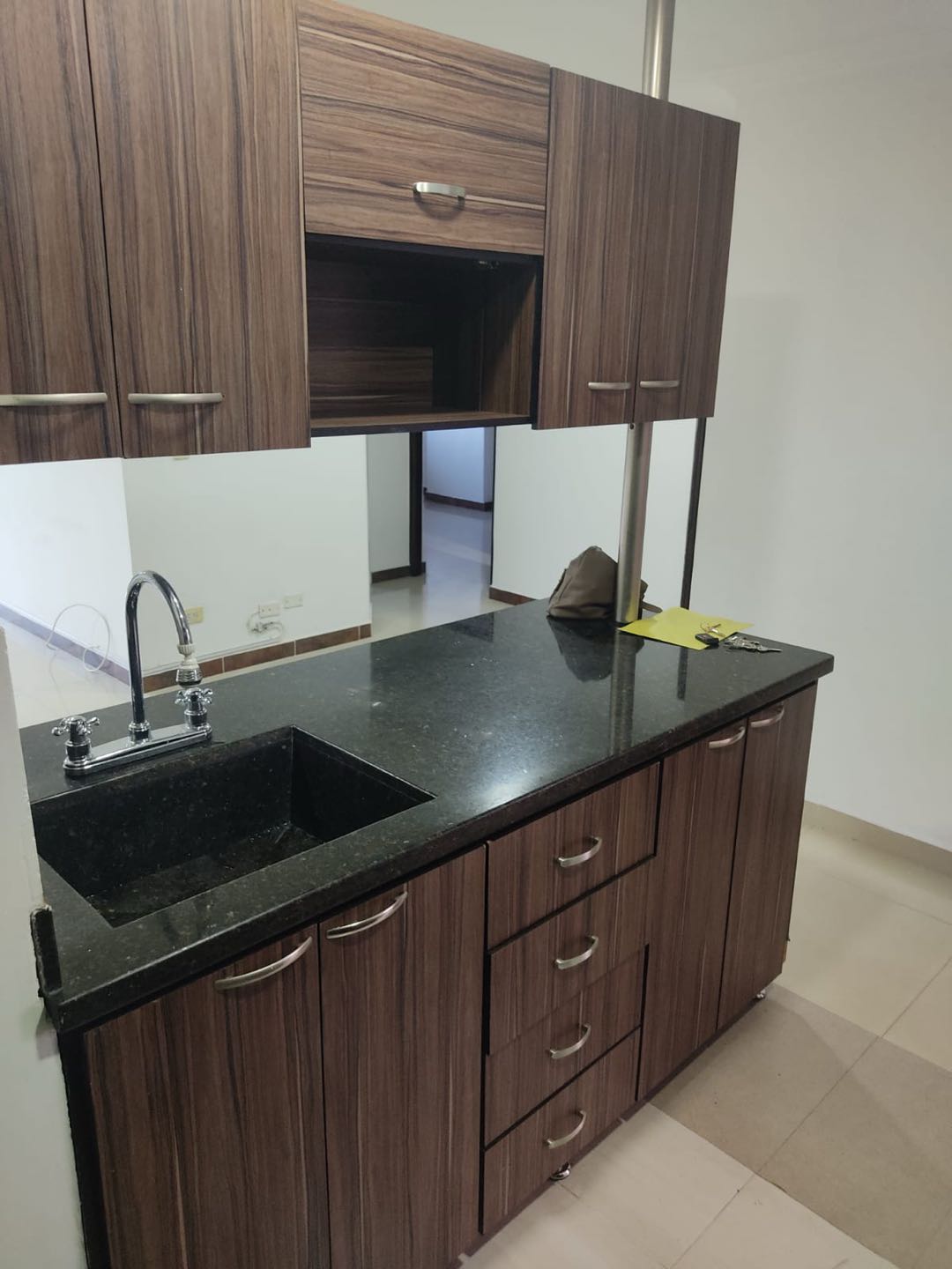 ARRIENDO APARTAMENTO EN EL VELÓDROMO