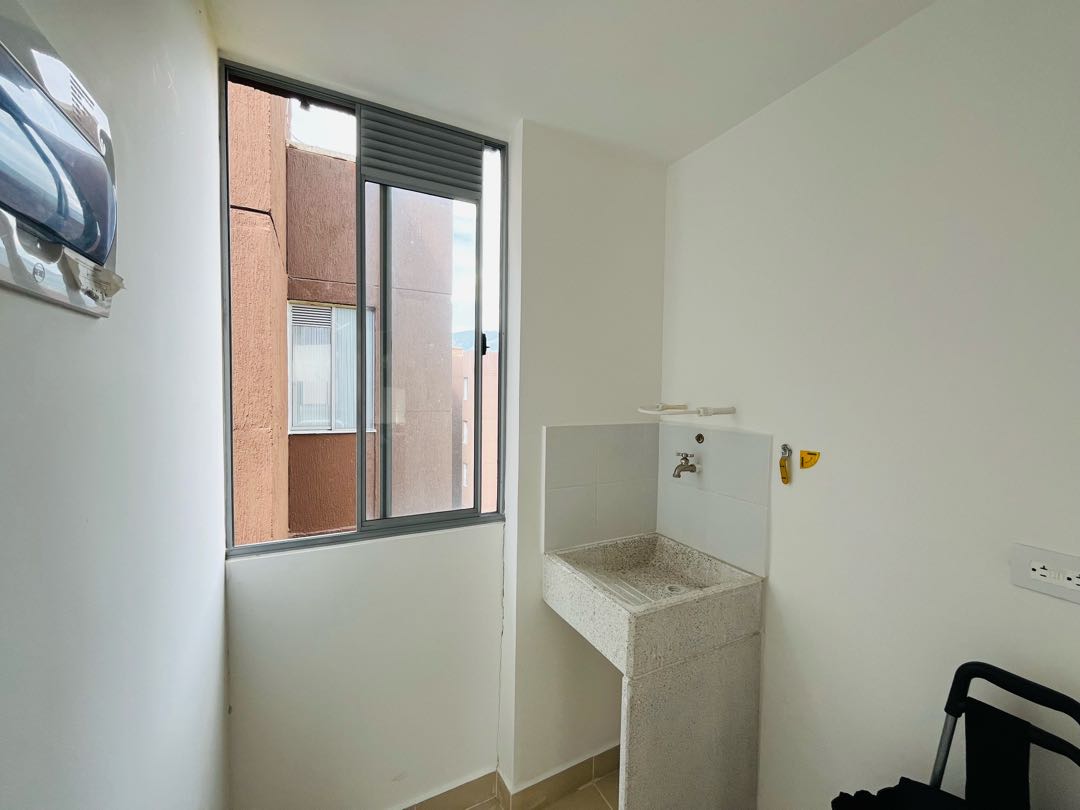 ARRIENDO APARTAMENTO EN ENVIGADO SECTOR LA CUENCA