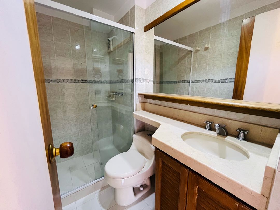 ARRIENDO APARTAMENTO EN ENVIGADO LA ABADÍA