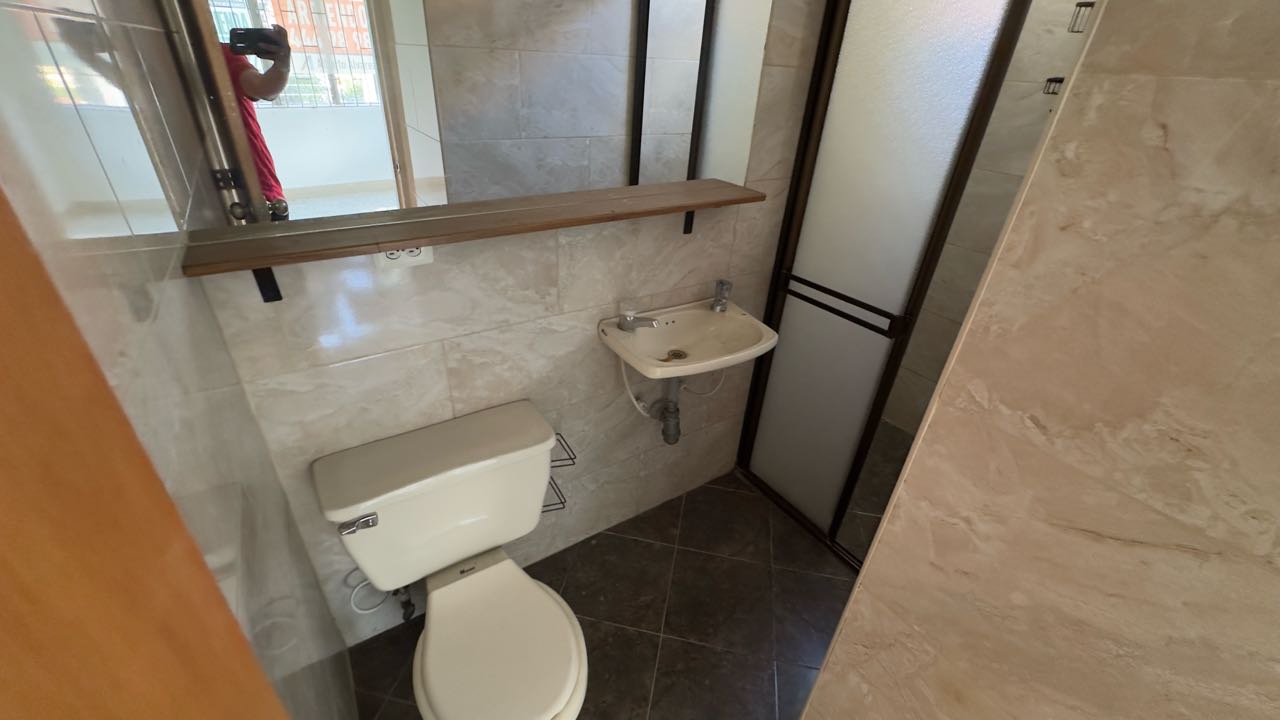 Arriendo apartamento en la América danubio