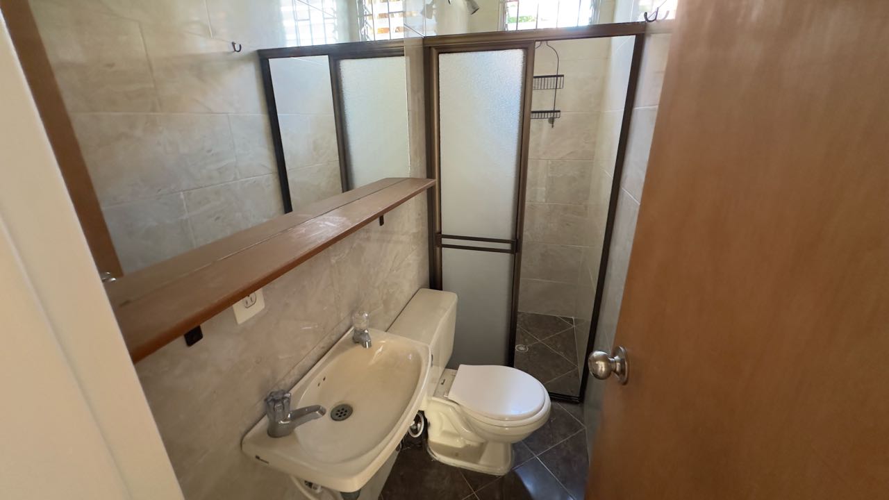 Arriendo apartamento en la América danubio