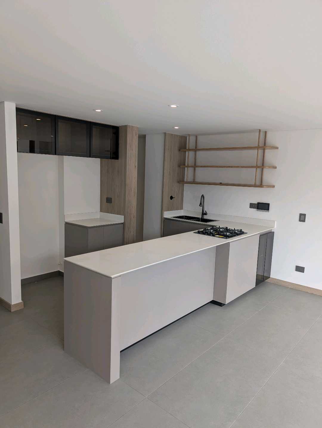 Arriendo apartamento en la castellana