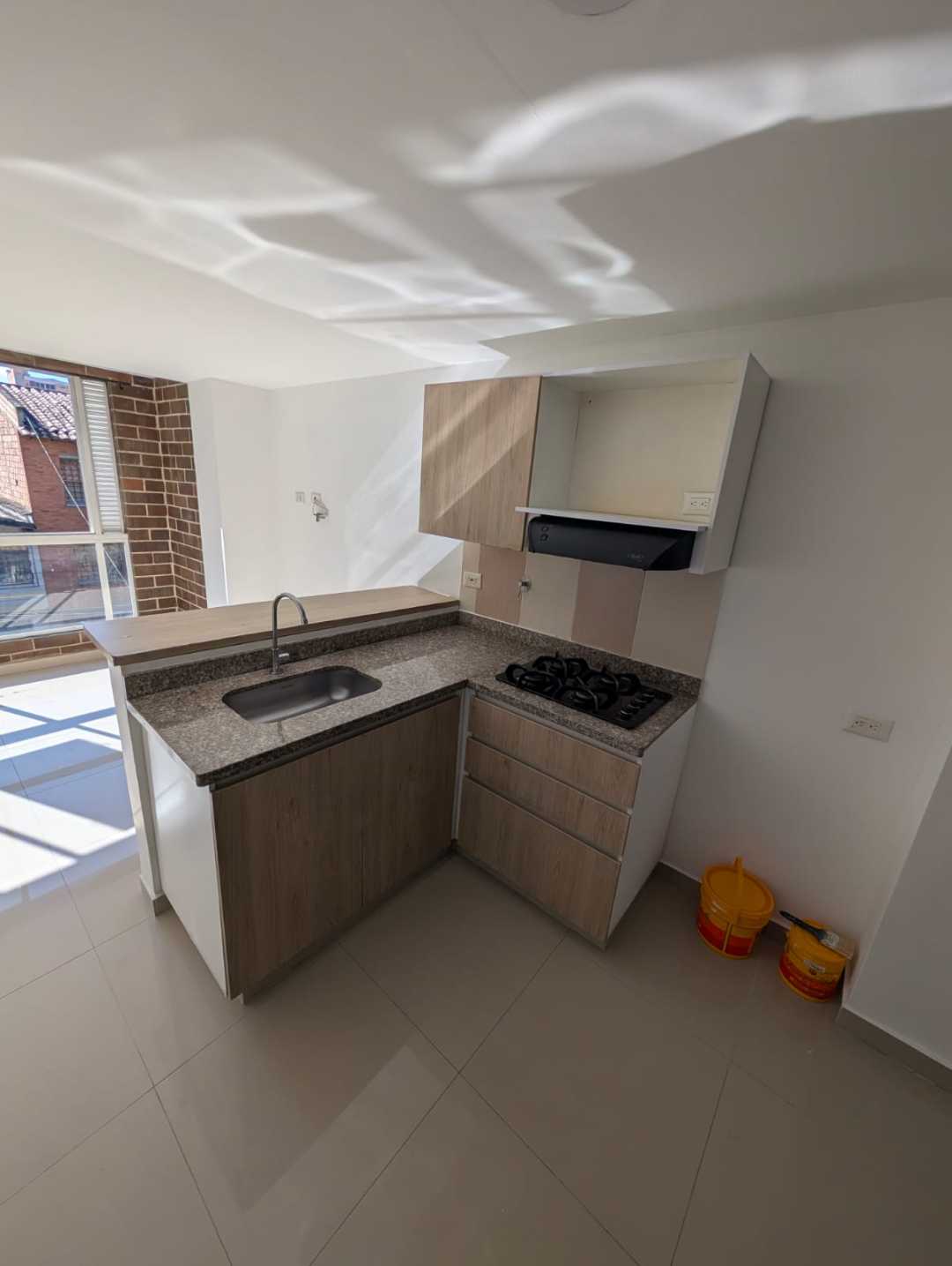 Arriendo apartamento en la castellana
