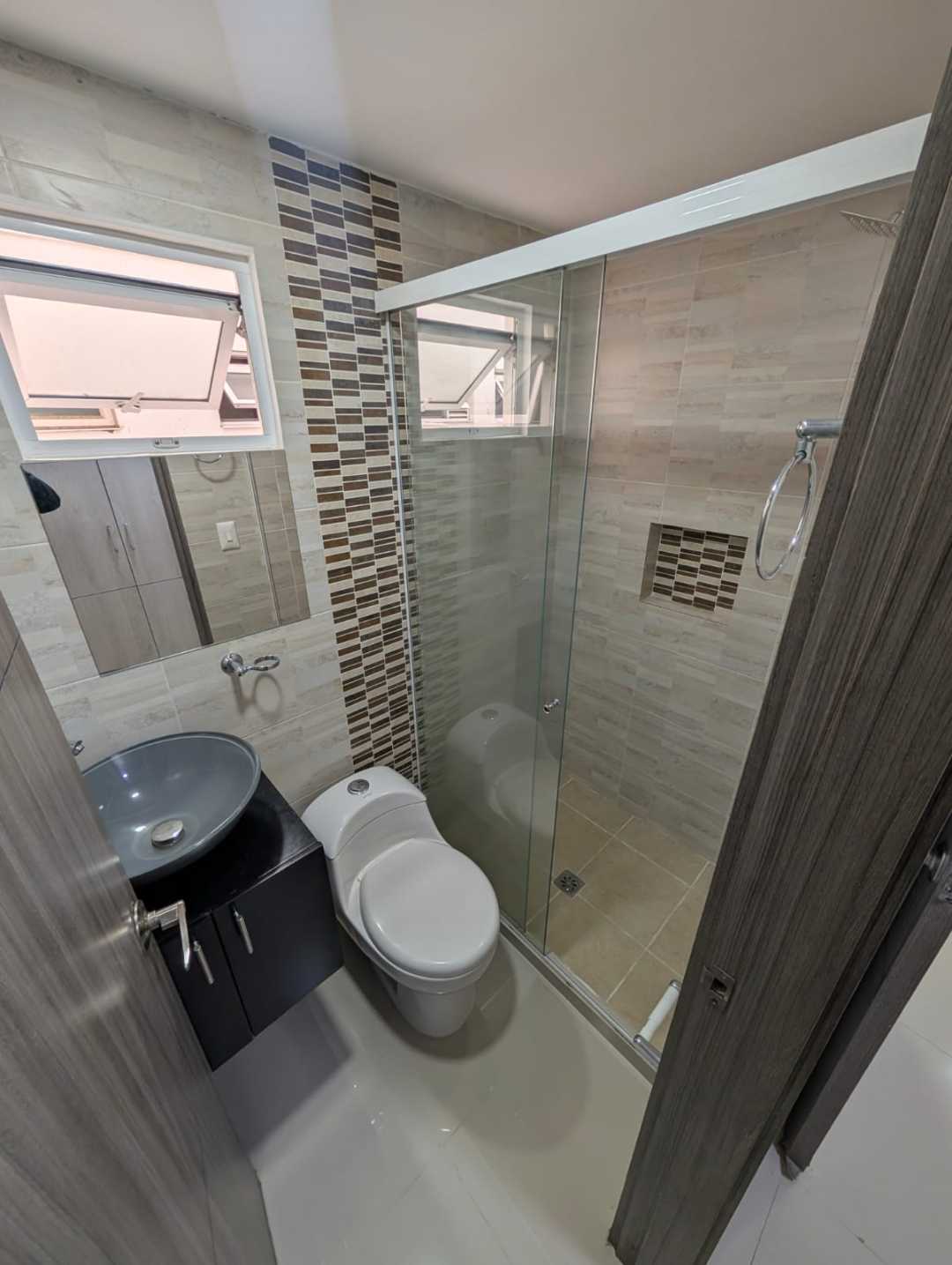 Arriendo apartamento en la castellana