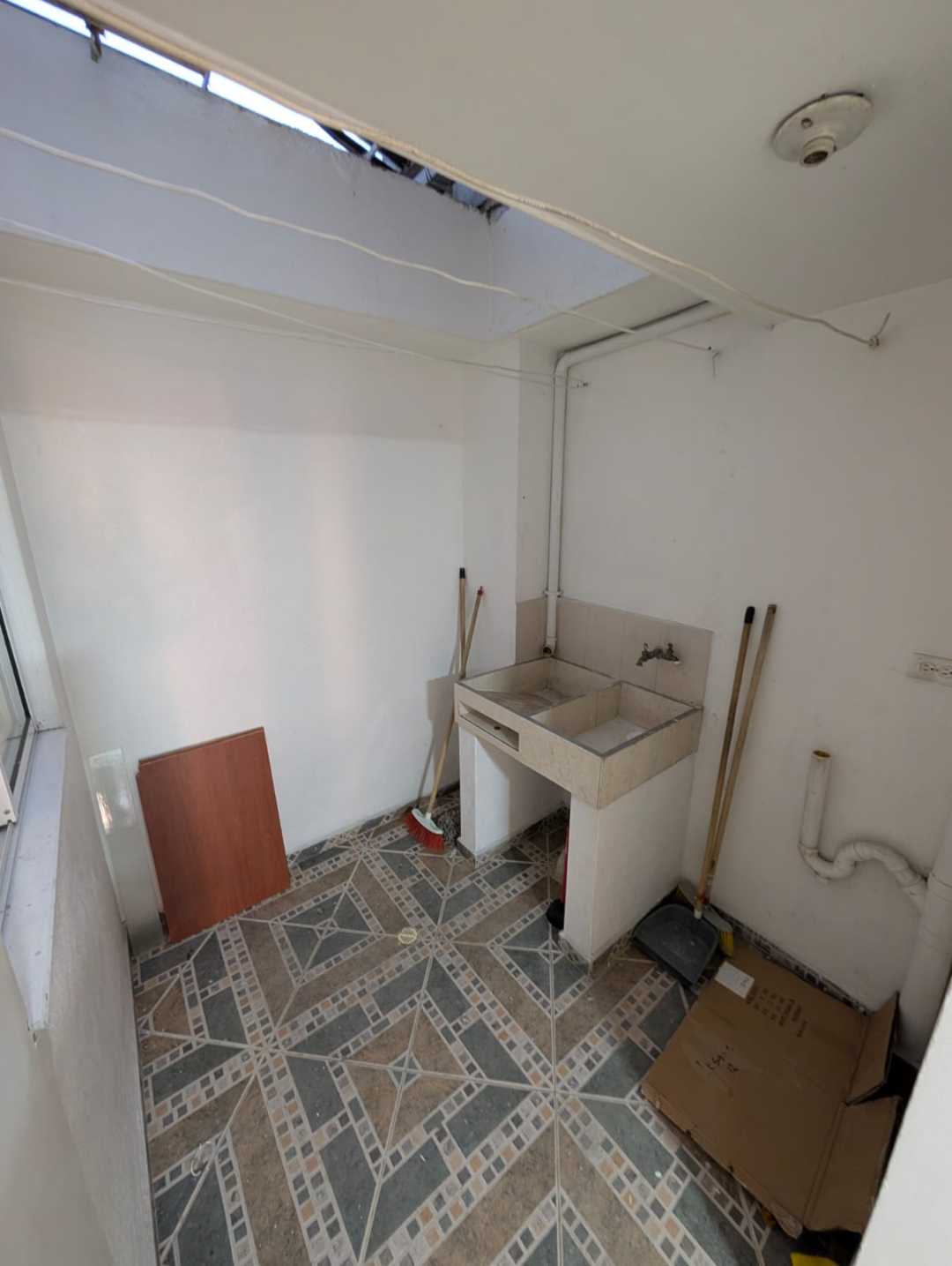 Arriendo apartamento en la floresta