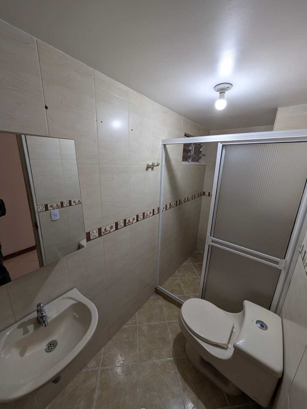 Arriendo apartamento en la floresta