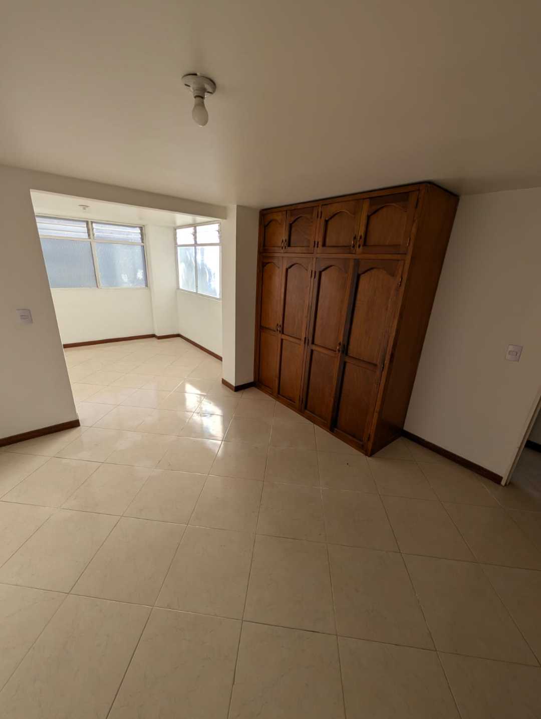 Arriendo apartamento en la floresta