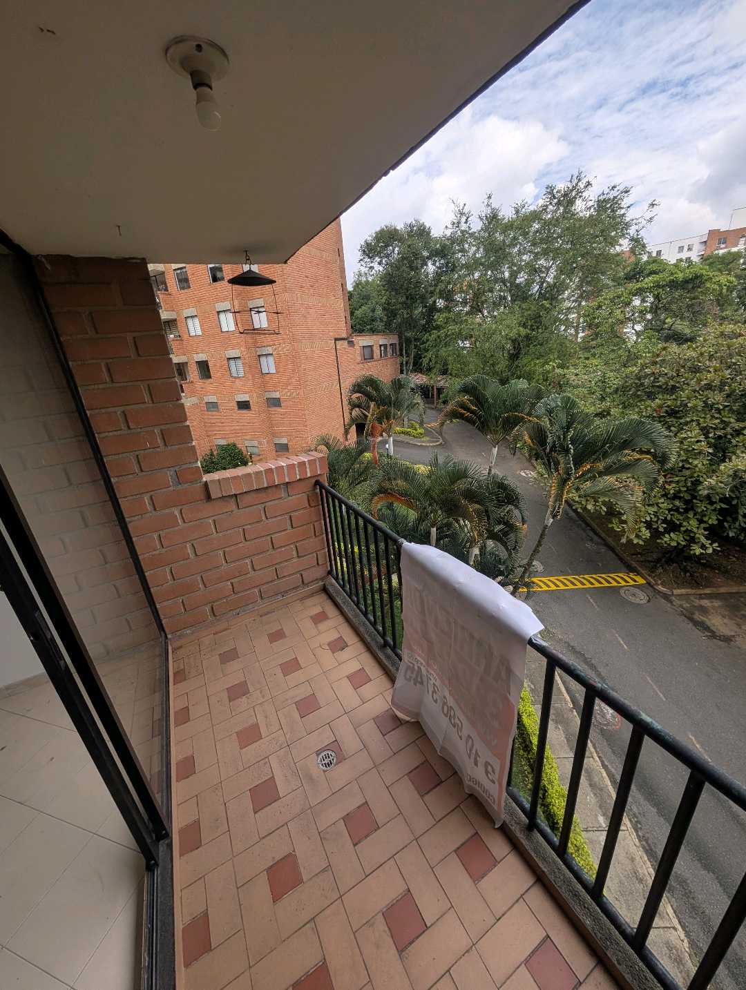 Arriendo apartamento en la loma de los bernal