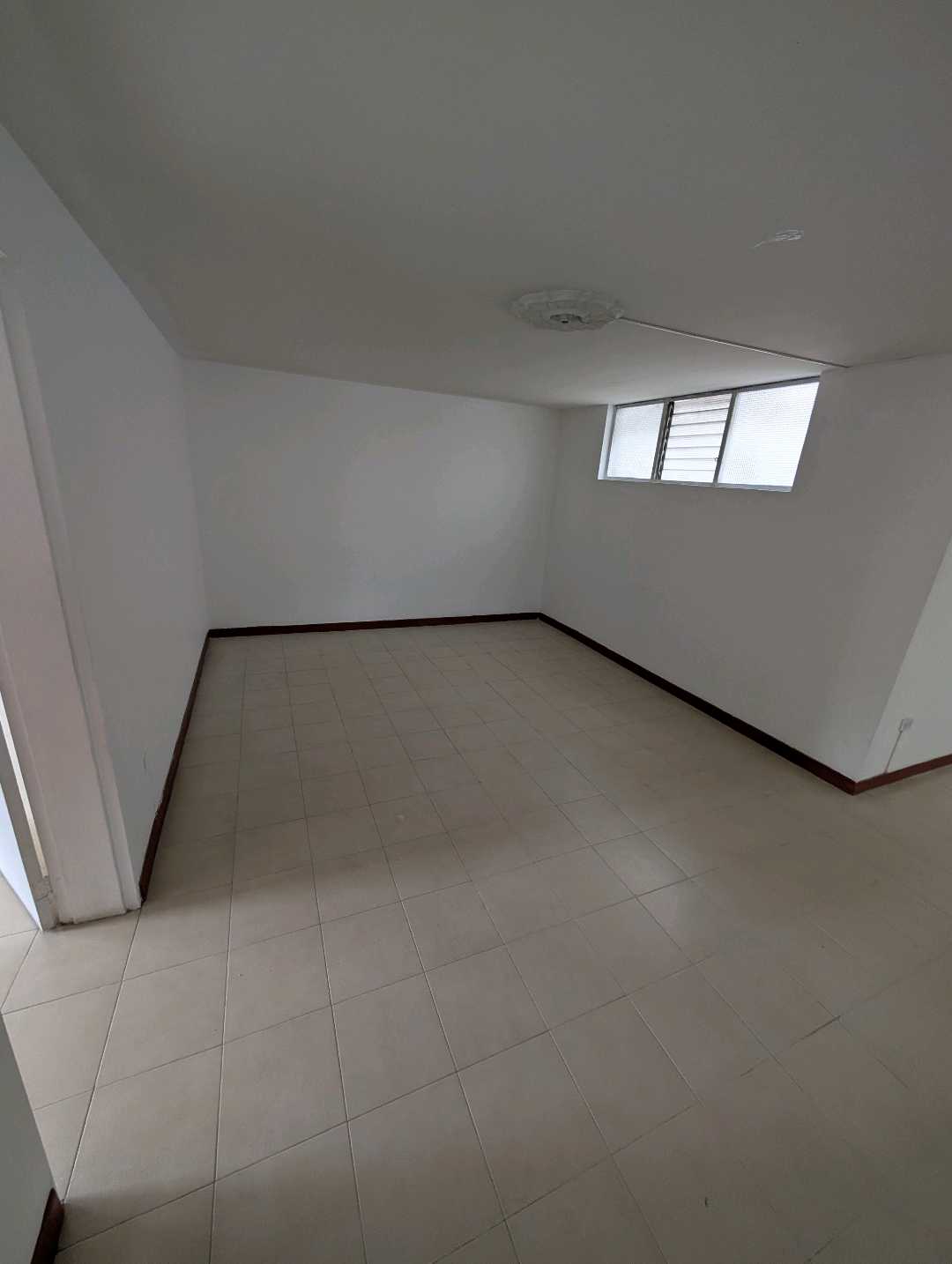 Arriendo apartamento en laureles