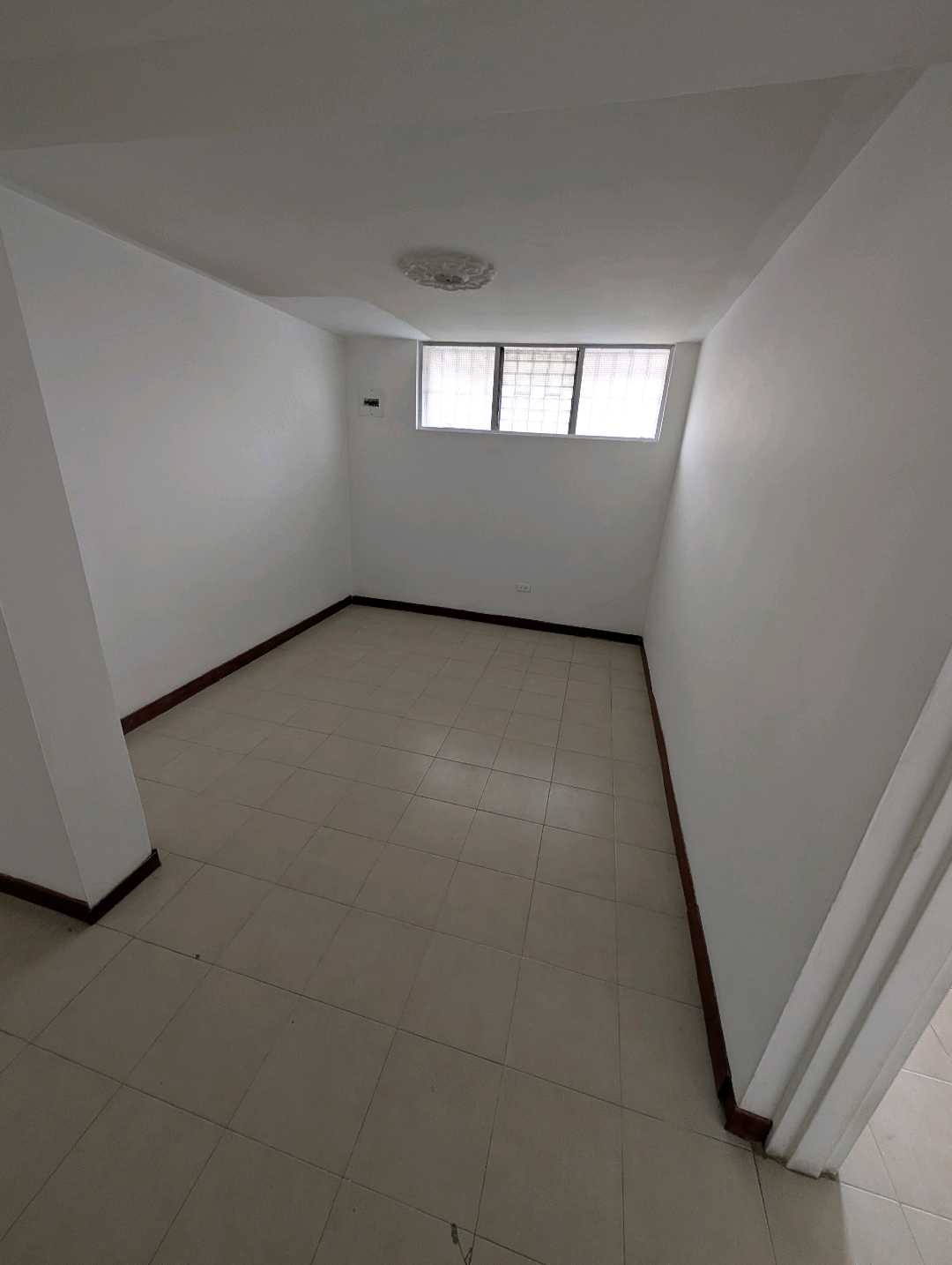 Arriendo apartamento en laureles