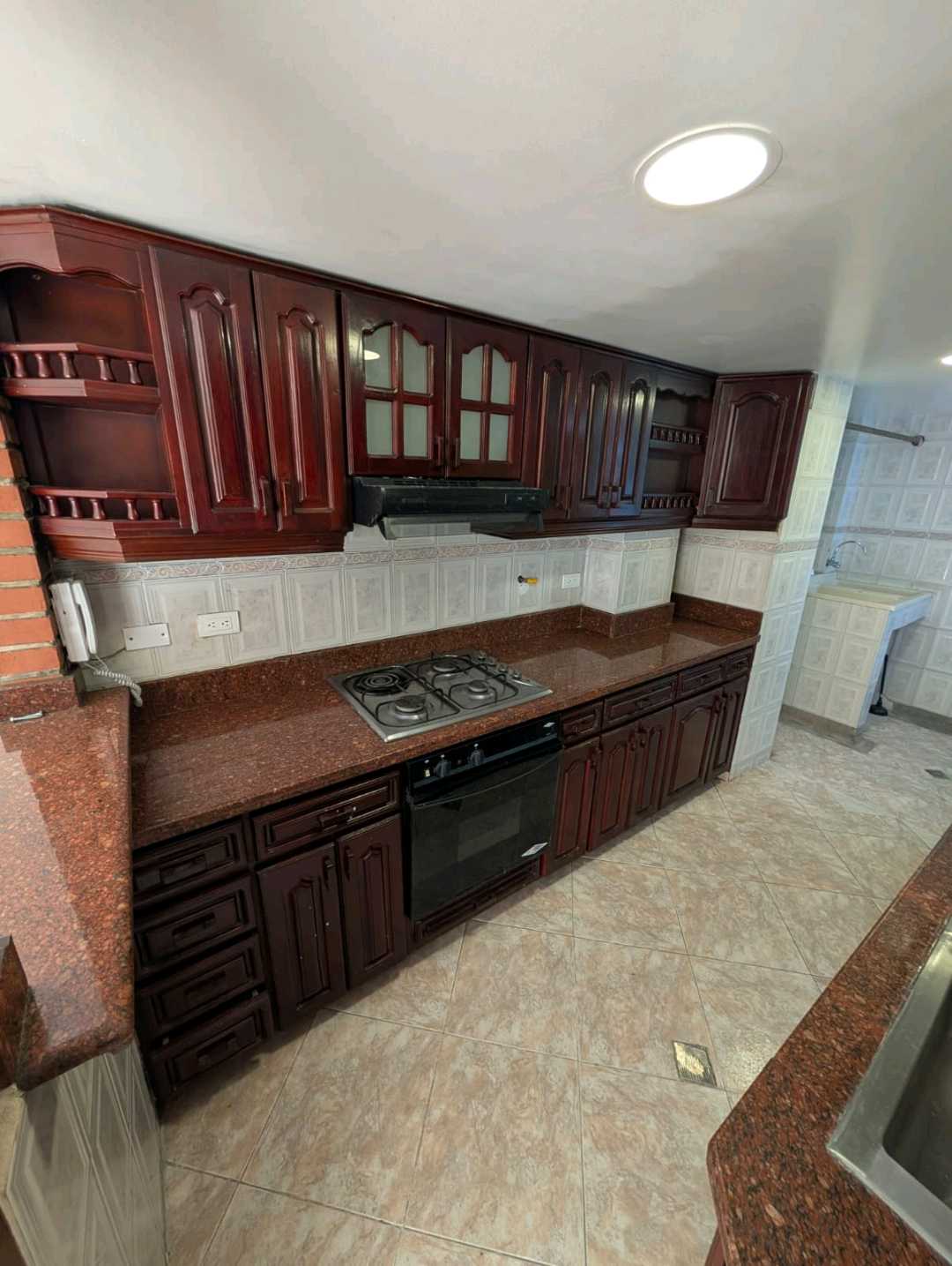 Arriendo apartamento en laureles
