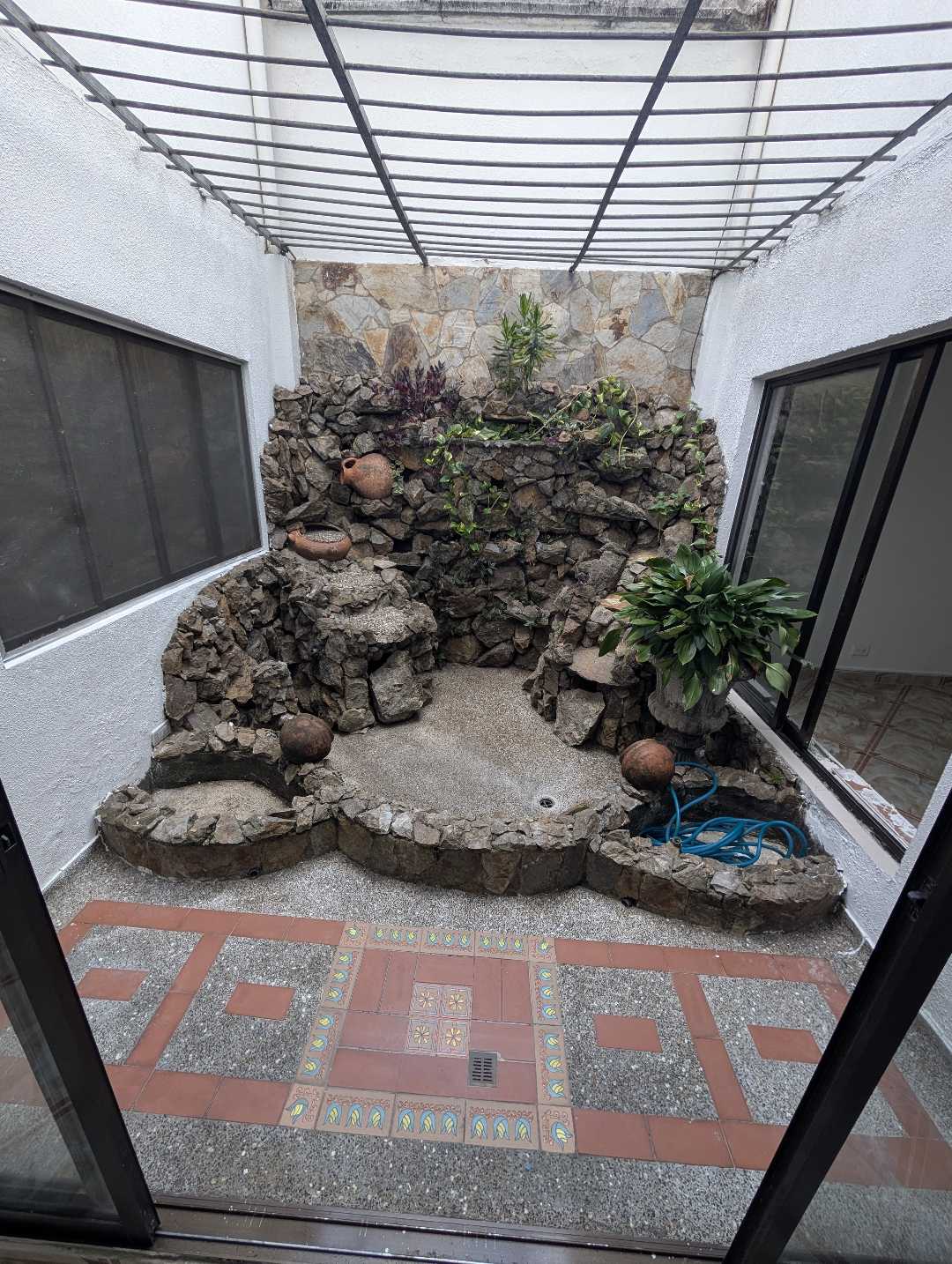 Arriendo apartamento en laureles nogal