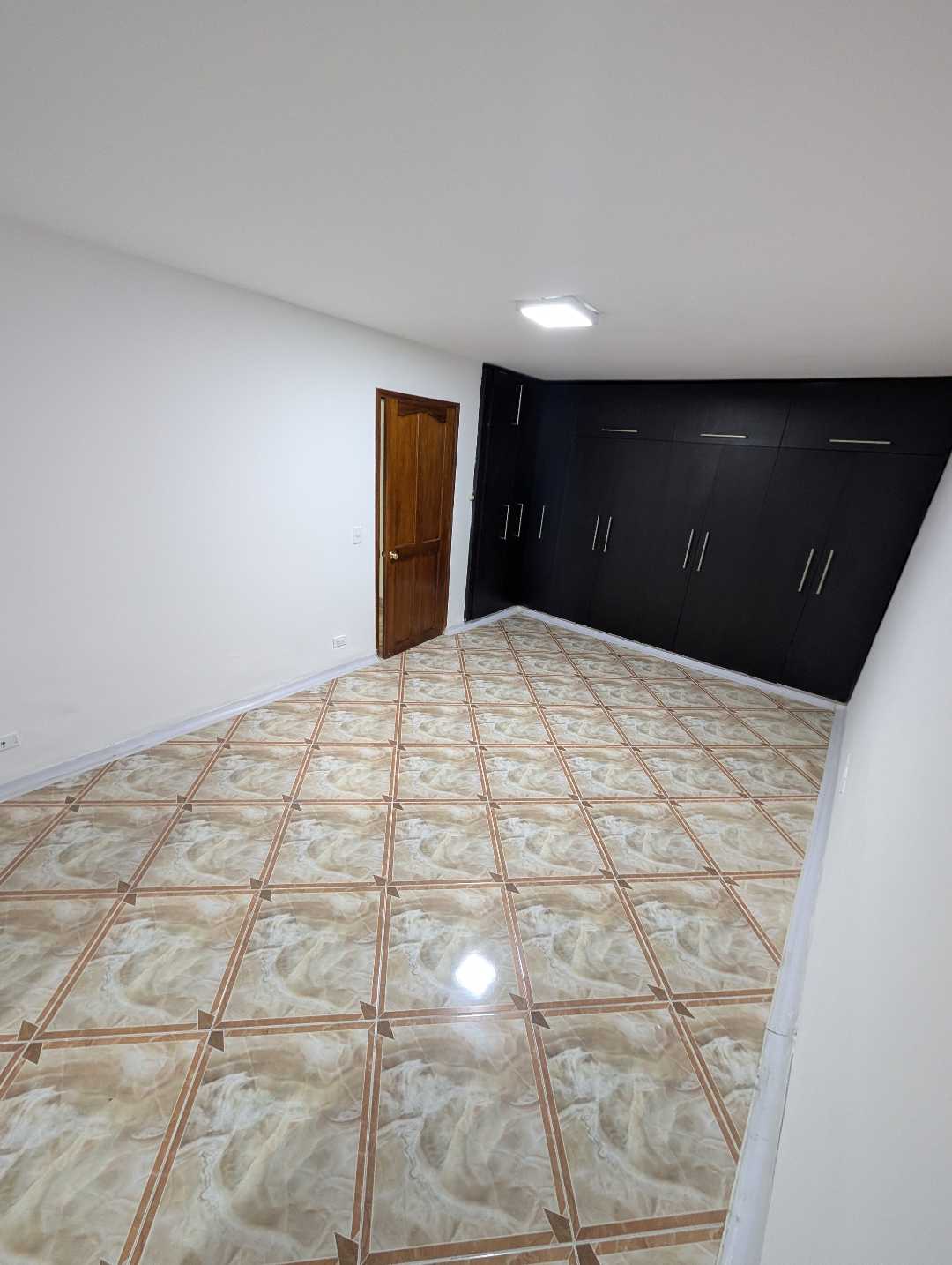 Arriendo apartamento en laureles nogal