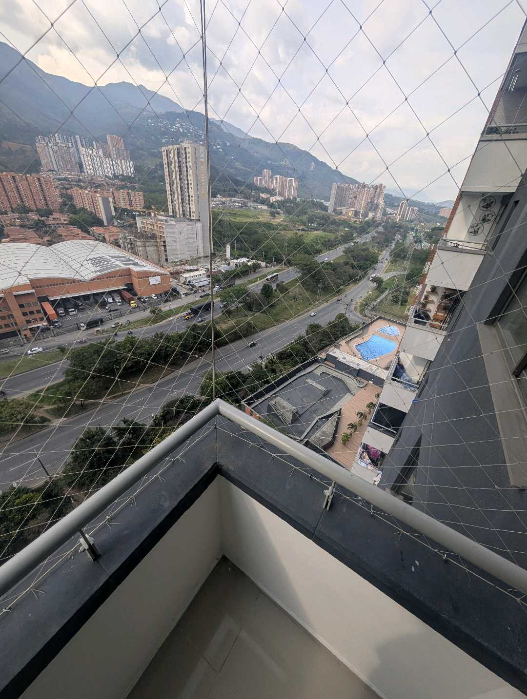 Arriendo apartamento en niquia