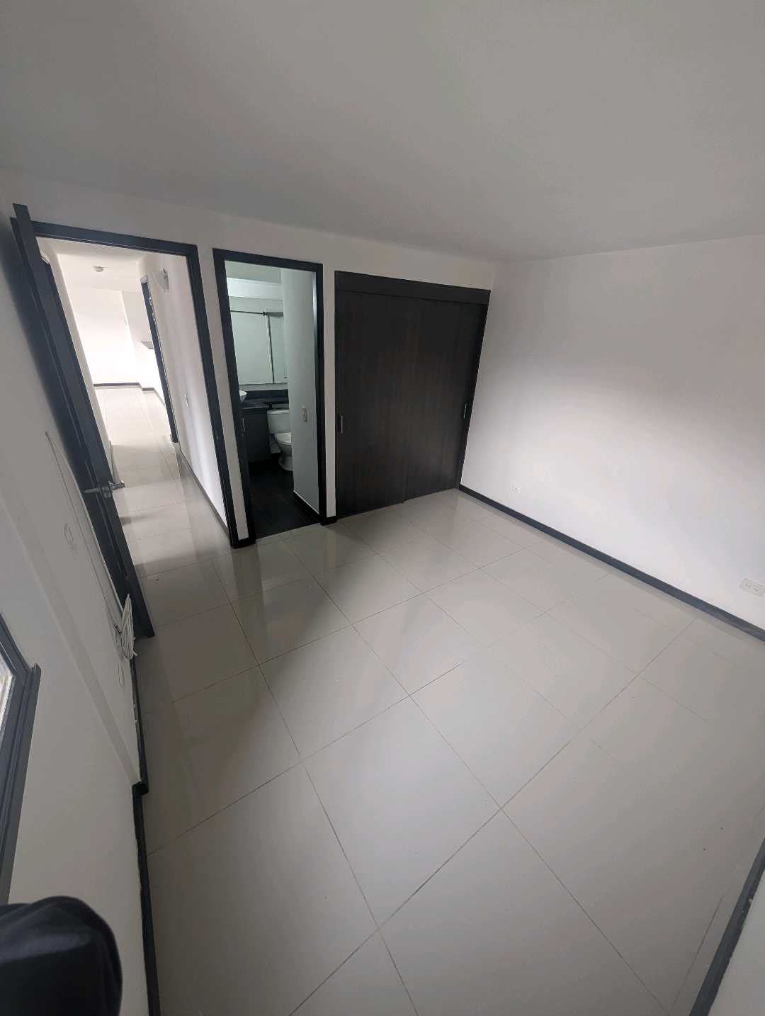 Arriendo apartamento en niquia