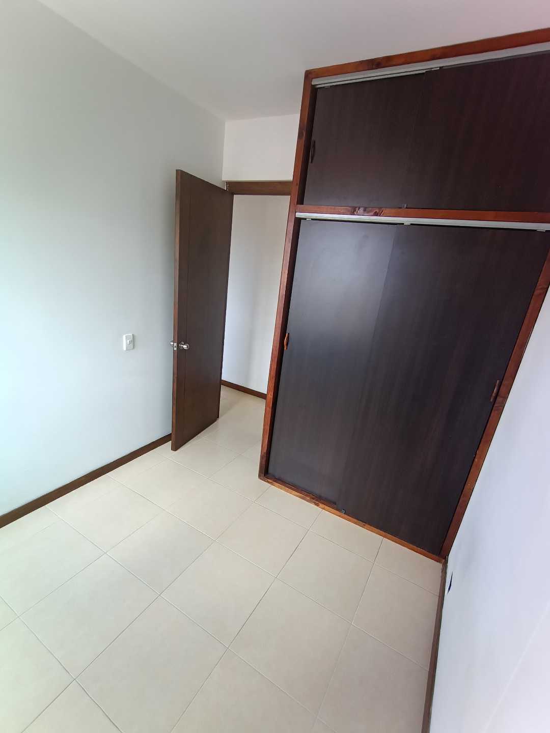 Arriendo apartamento en Niquia