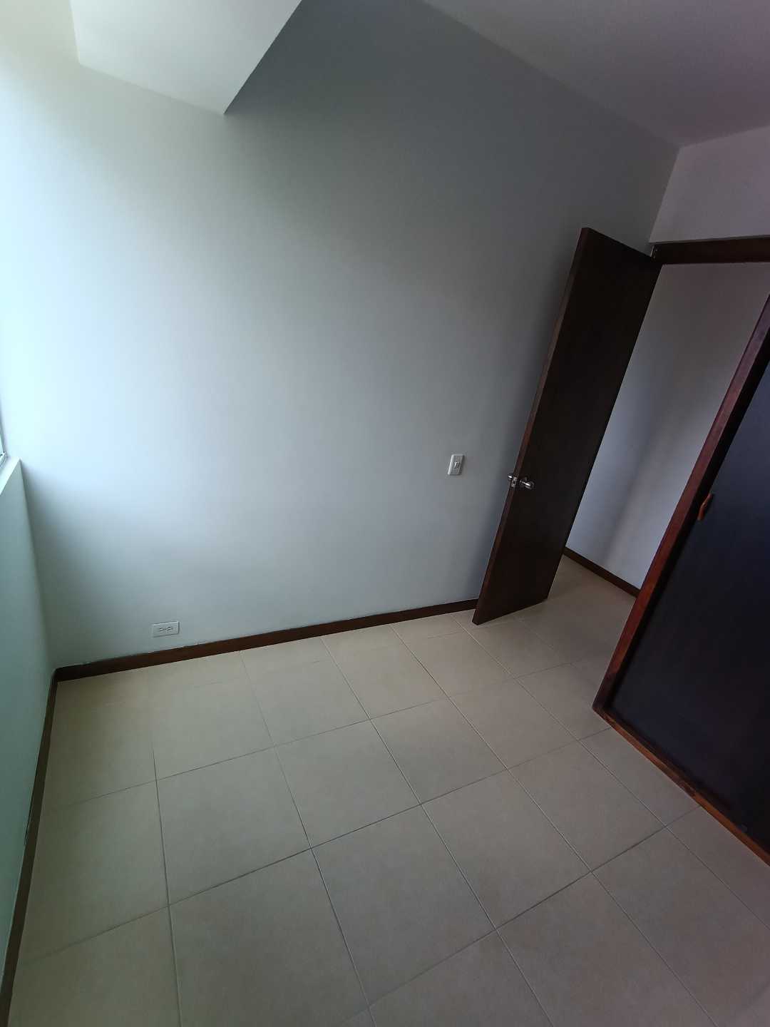 Arriendo apartamento en Niquia