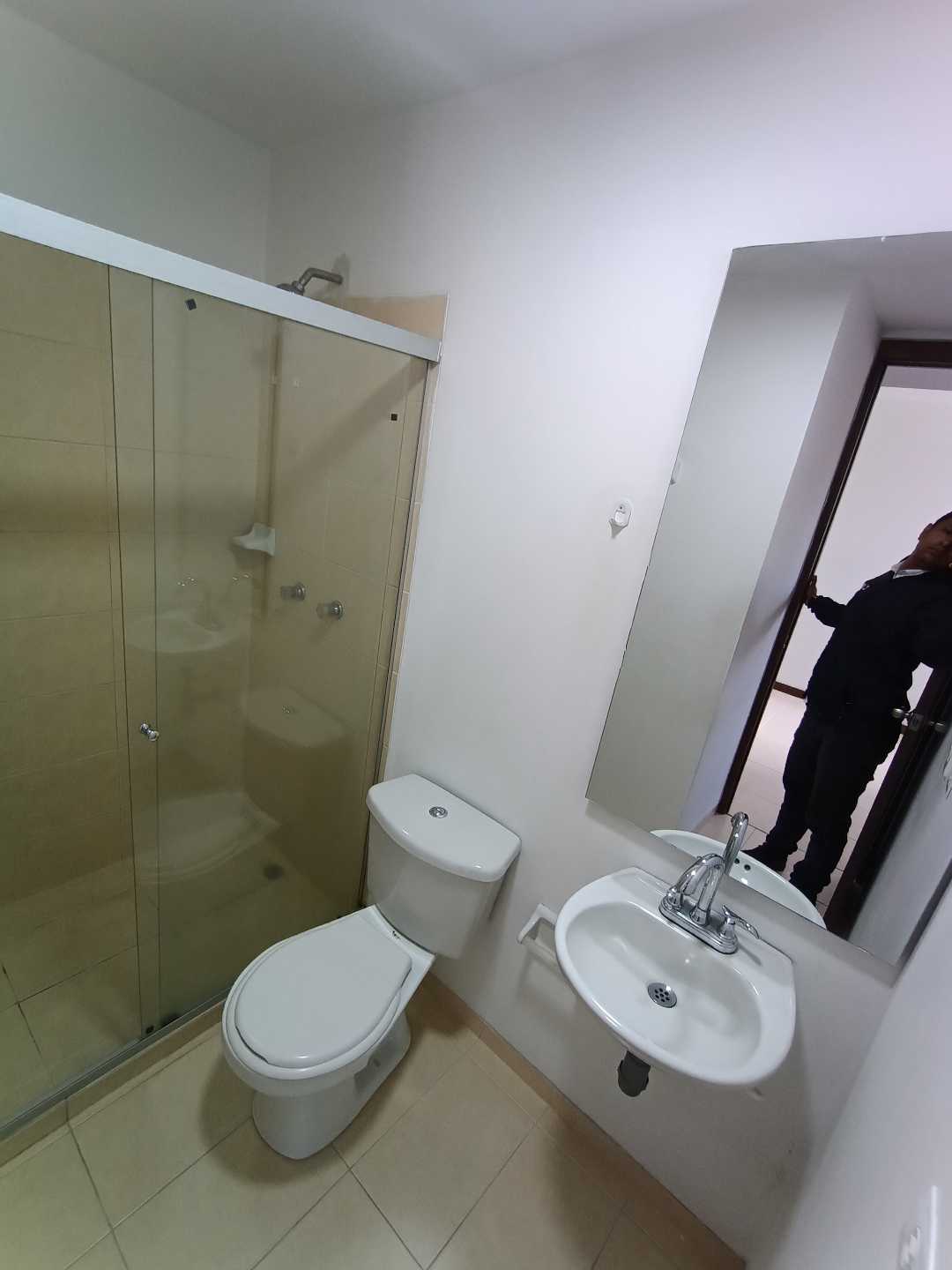 Arriendo apartamento en Niquia
