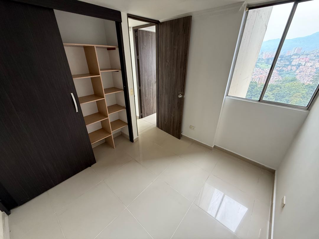 ARRIENDO APARTAMENTO EN ROBLEDO