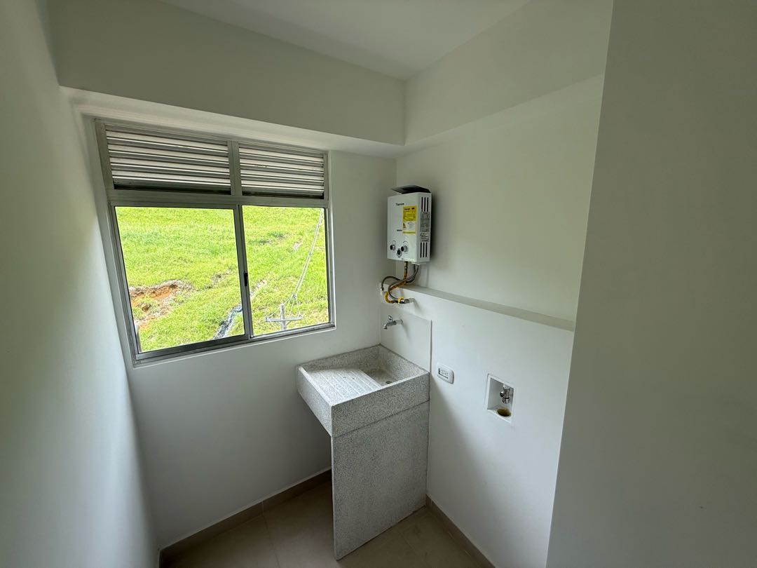 ARRIENDO APARTAMENTO EN ROBLEDO RINCON DEL VALLE