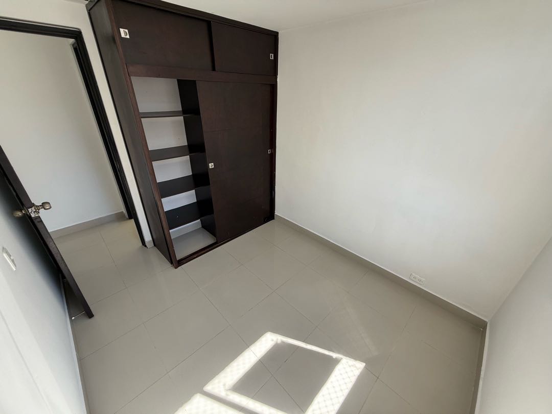 ARRIENDO APARTAMENTO EN RODEO ALTO
