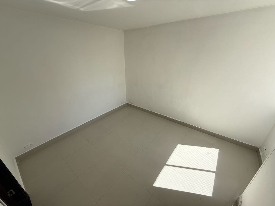 ARRIENDO APARTAMENTO EN RODEO ALTO
