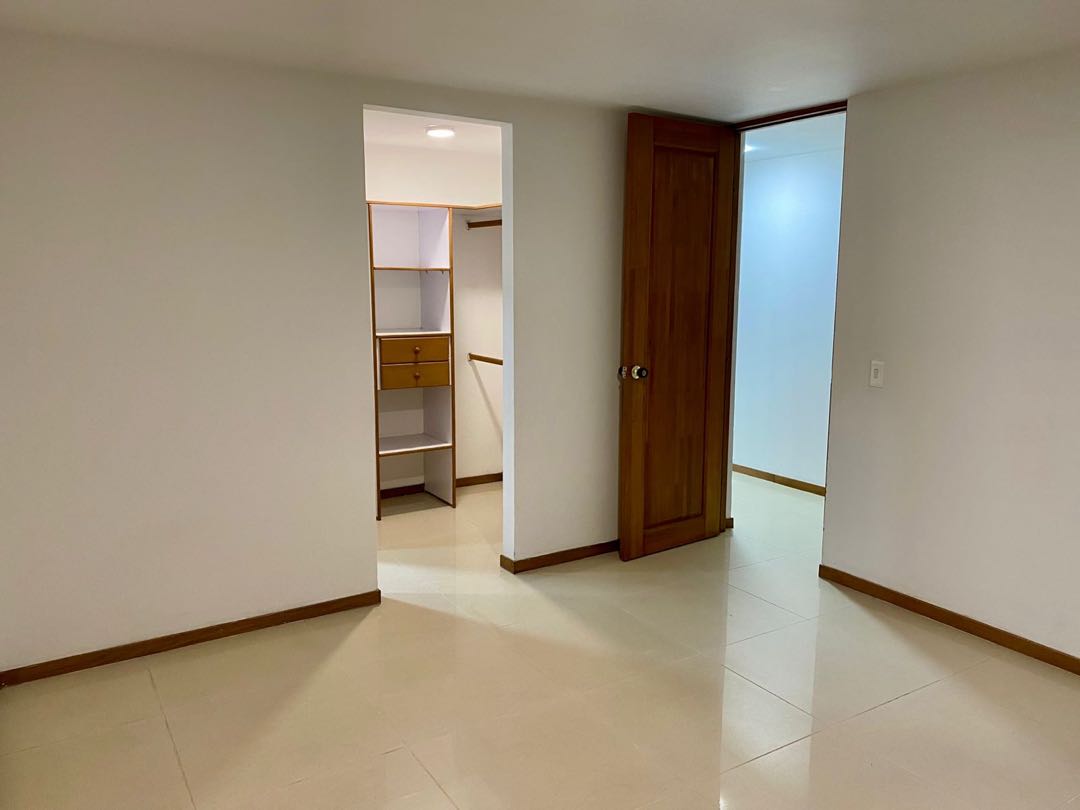 ARRIENDO APARTAMENTO EN SABANETA