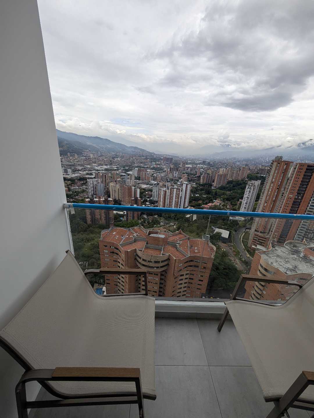 Arriendo apartamento en Sabaneta amoblado