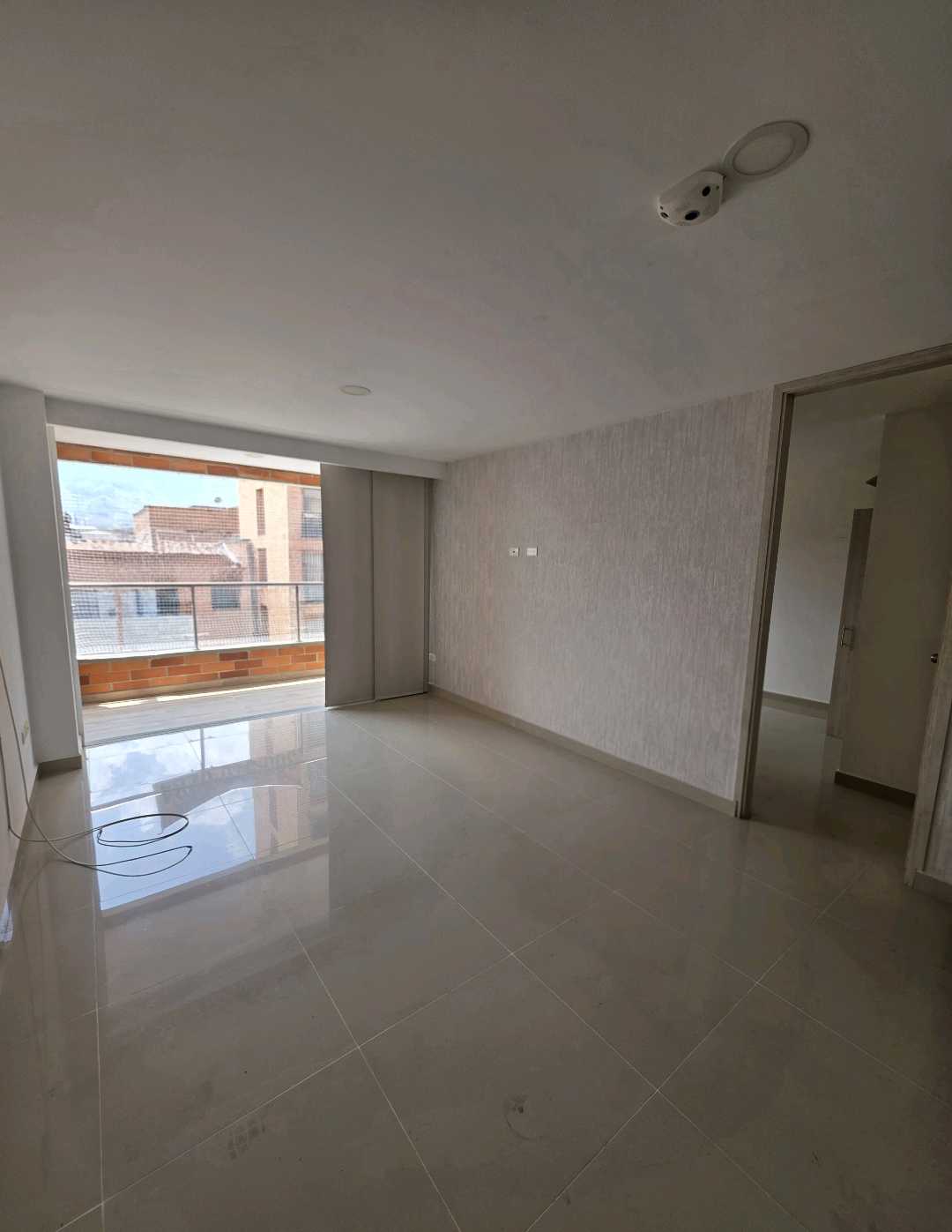 Arriendo apartamento floresta