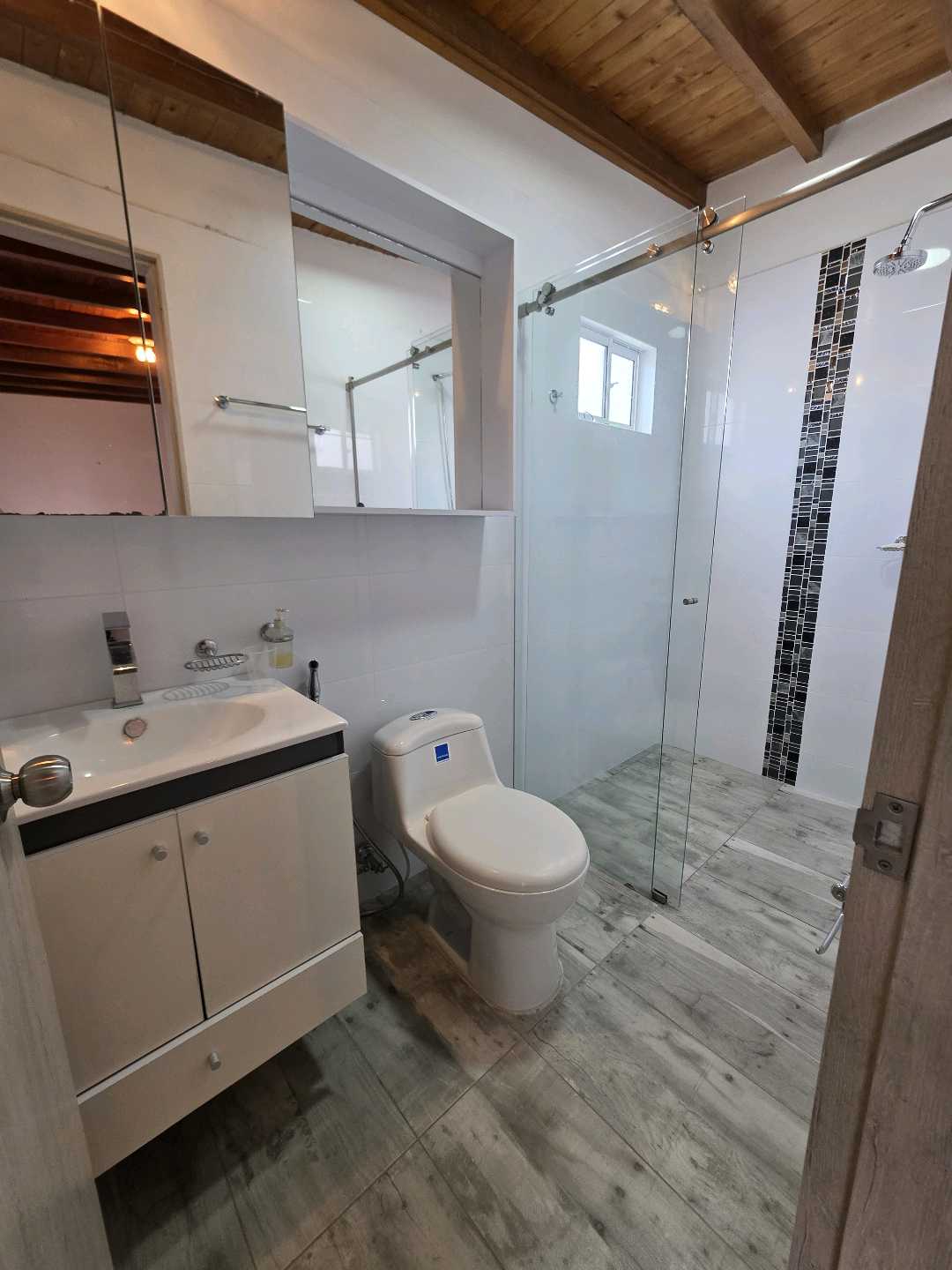 Arriendo apartamento floresta