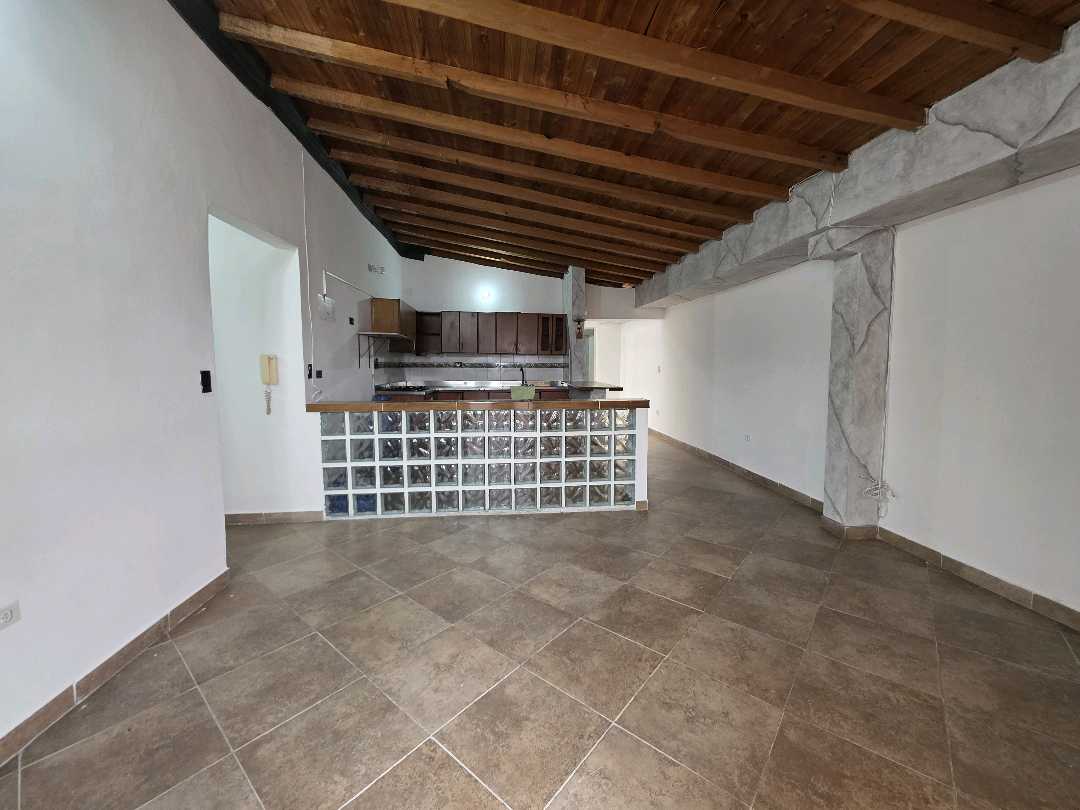 Arriendo apartamento la america