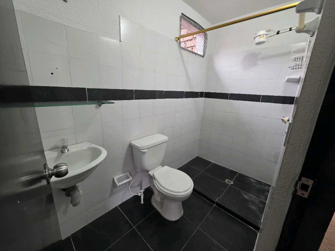 Arriendo apartamento la america